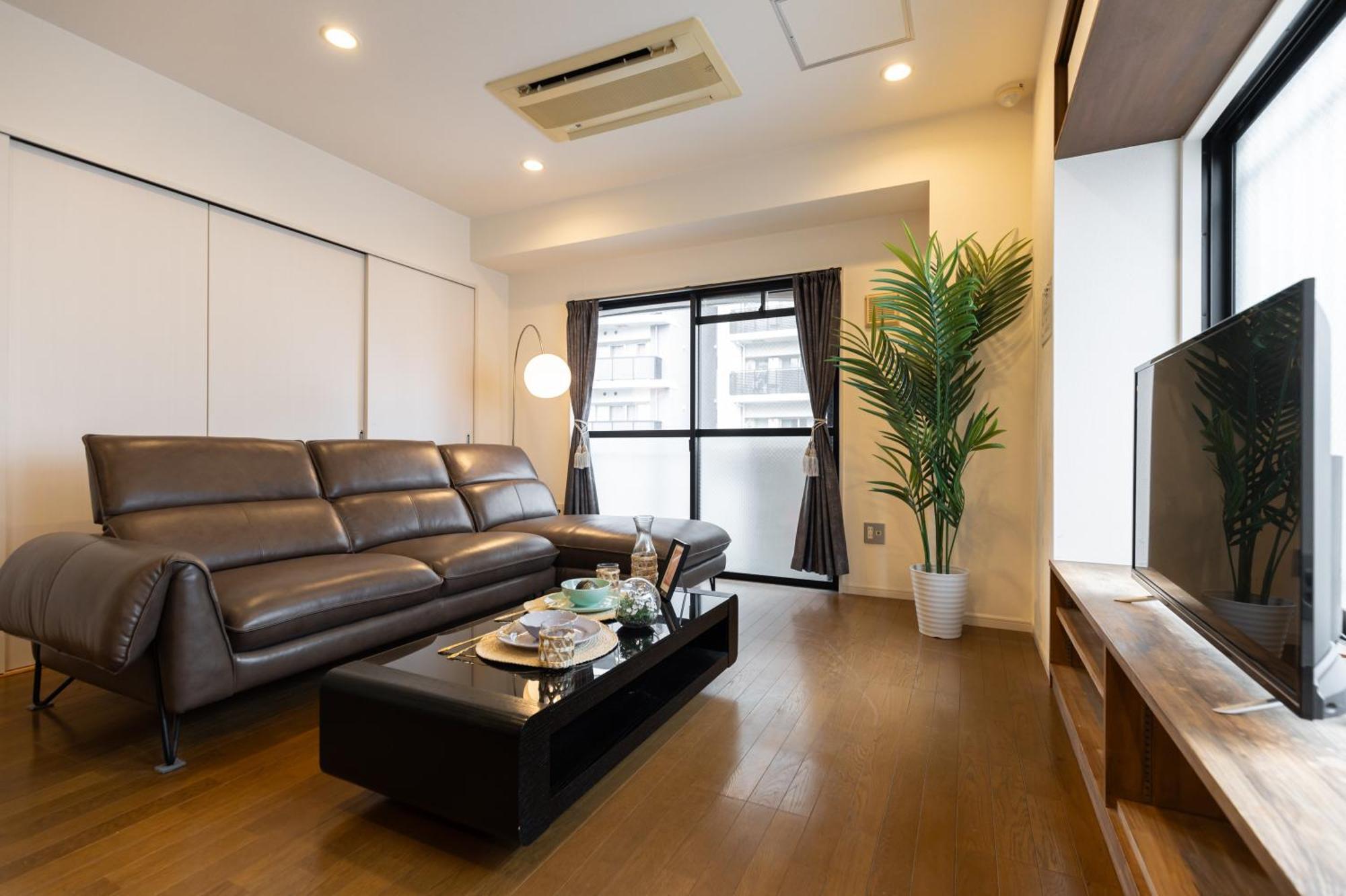 Groundcourt Namba: For Large Groups * Osaka
