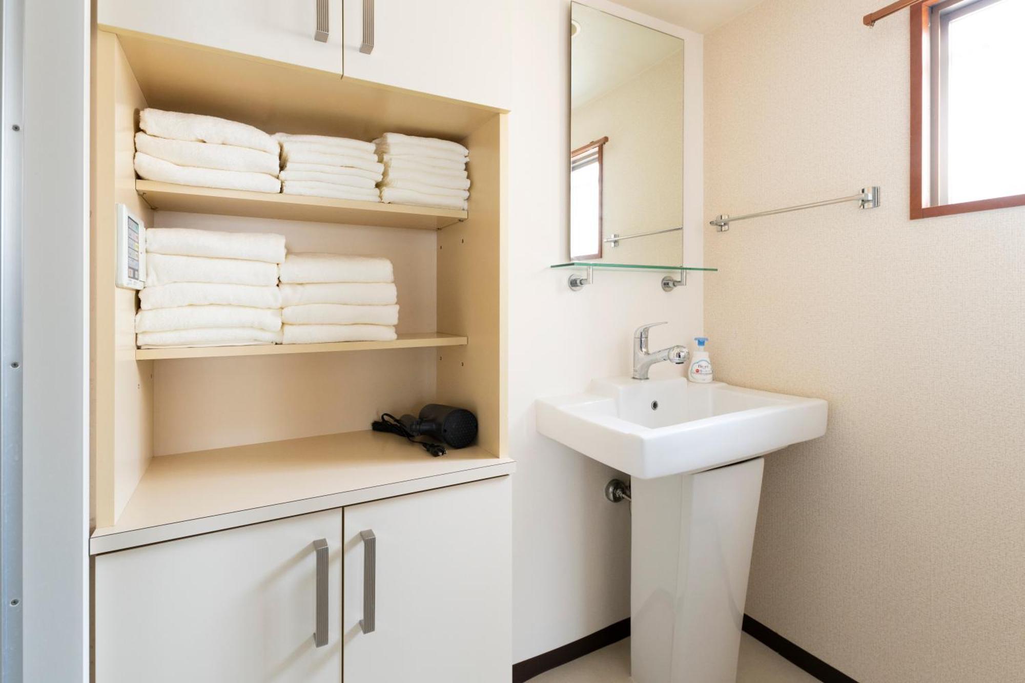 Rubic Two Apartment Osaka