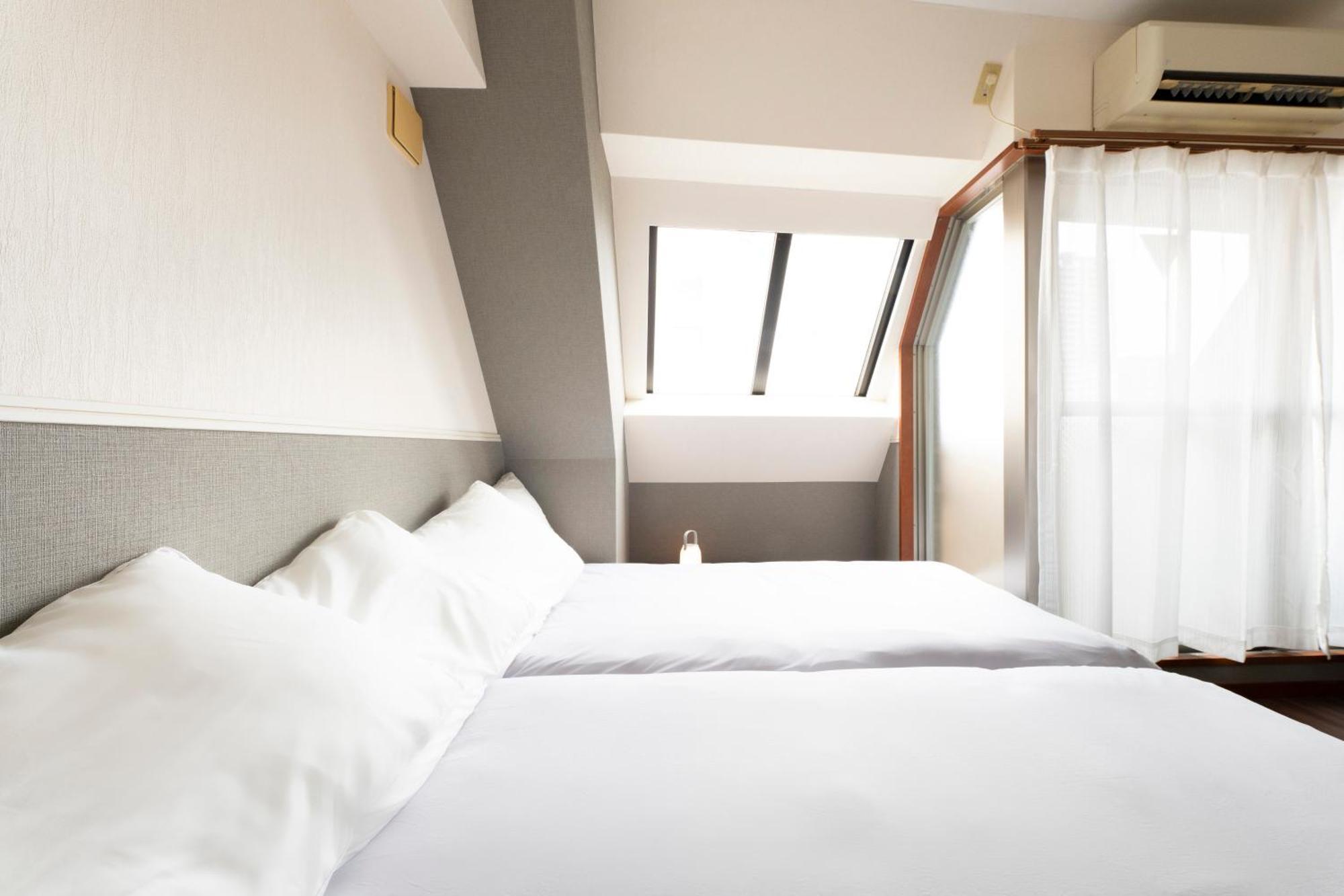 Rubic Two Apartment Osaka