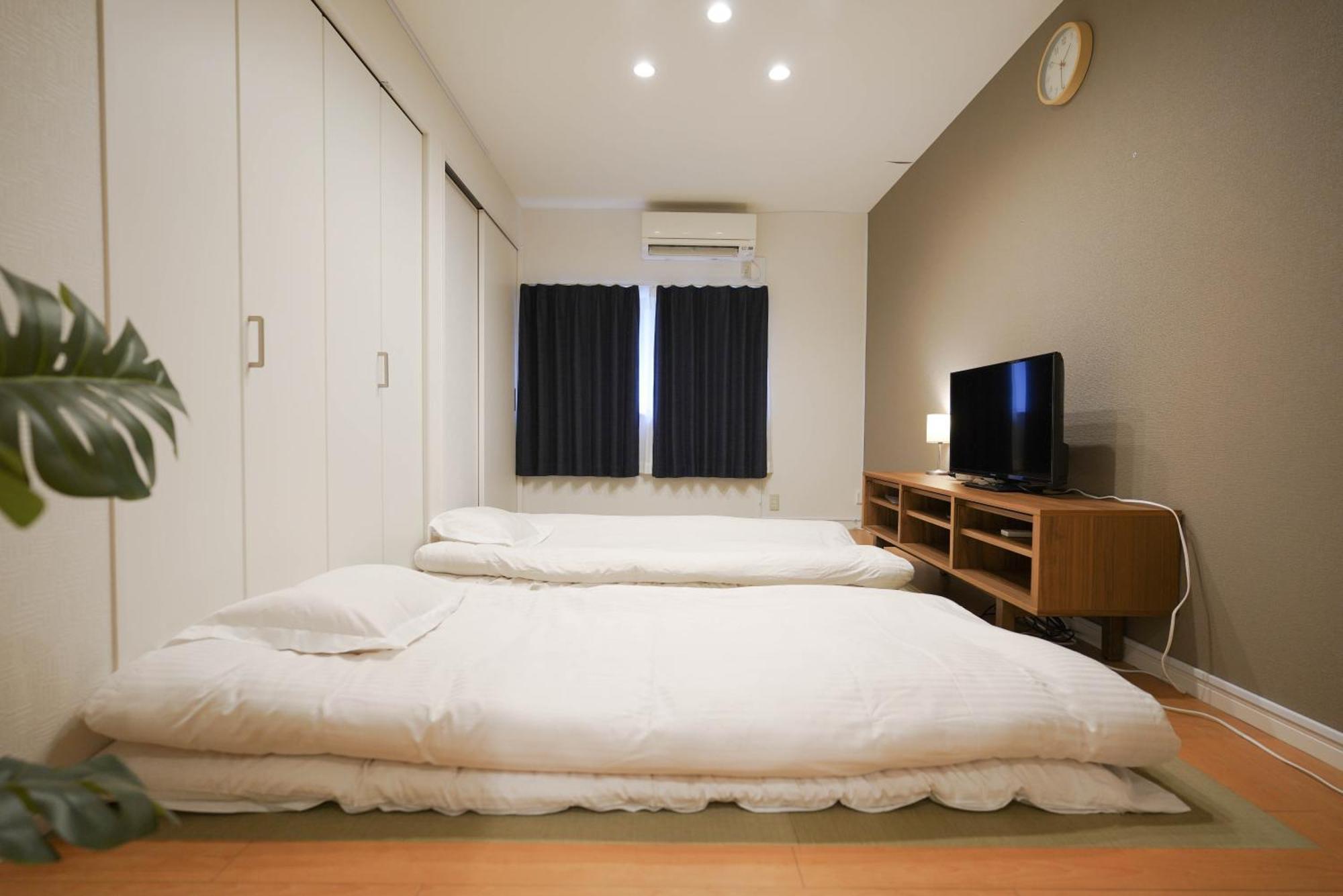 Holiday home Tsuruhashi 10ppl House 3min-sta 6min-nambausj Mozhaihua