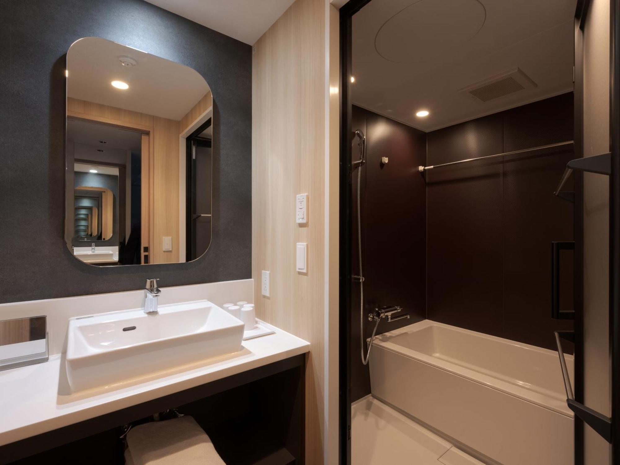 Mimaru Shinsaibashi East Hotel 4*