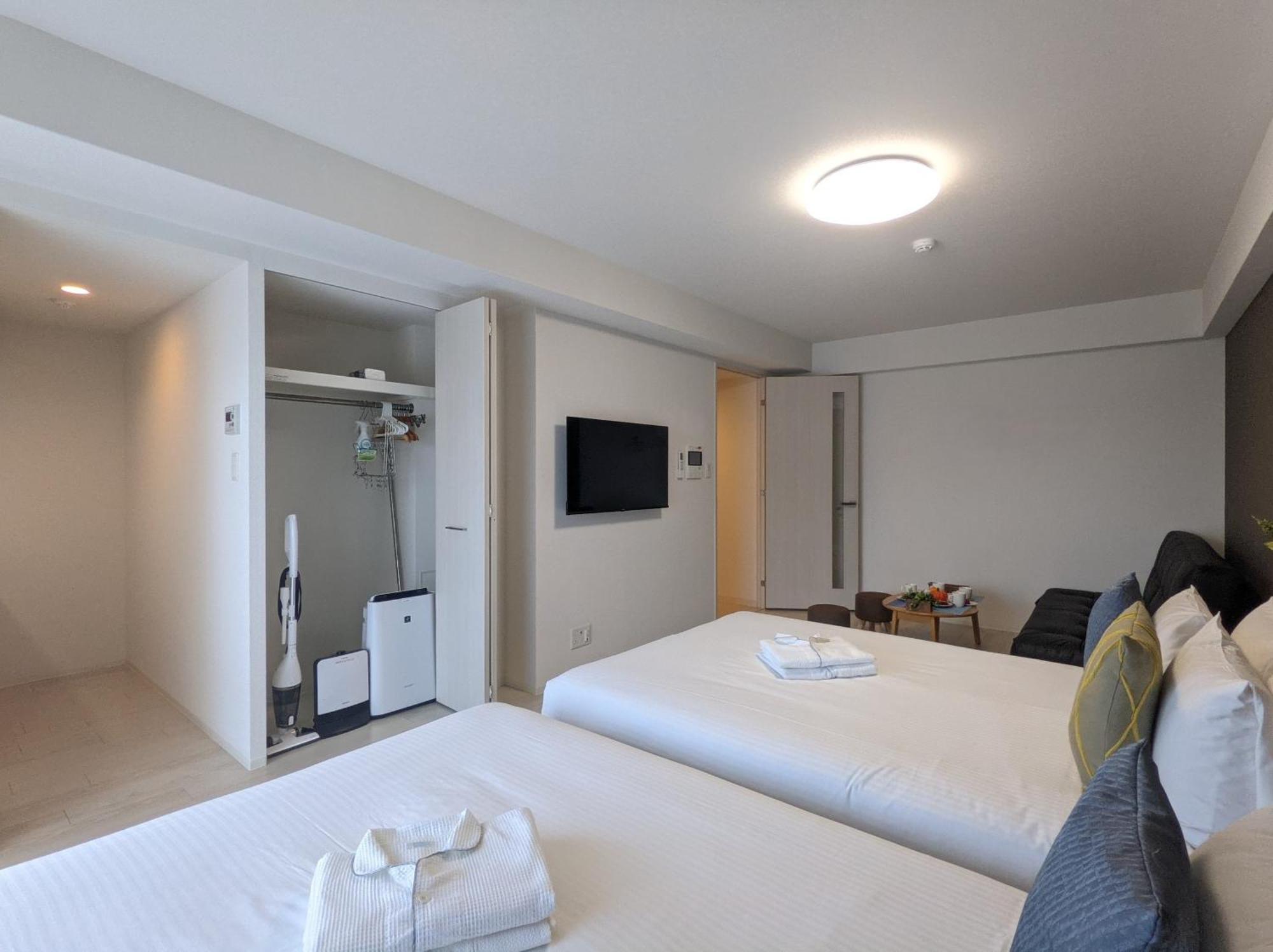 Apartment Eslead Nipponbashi Osaka