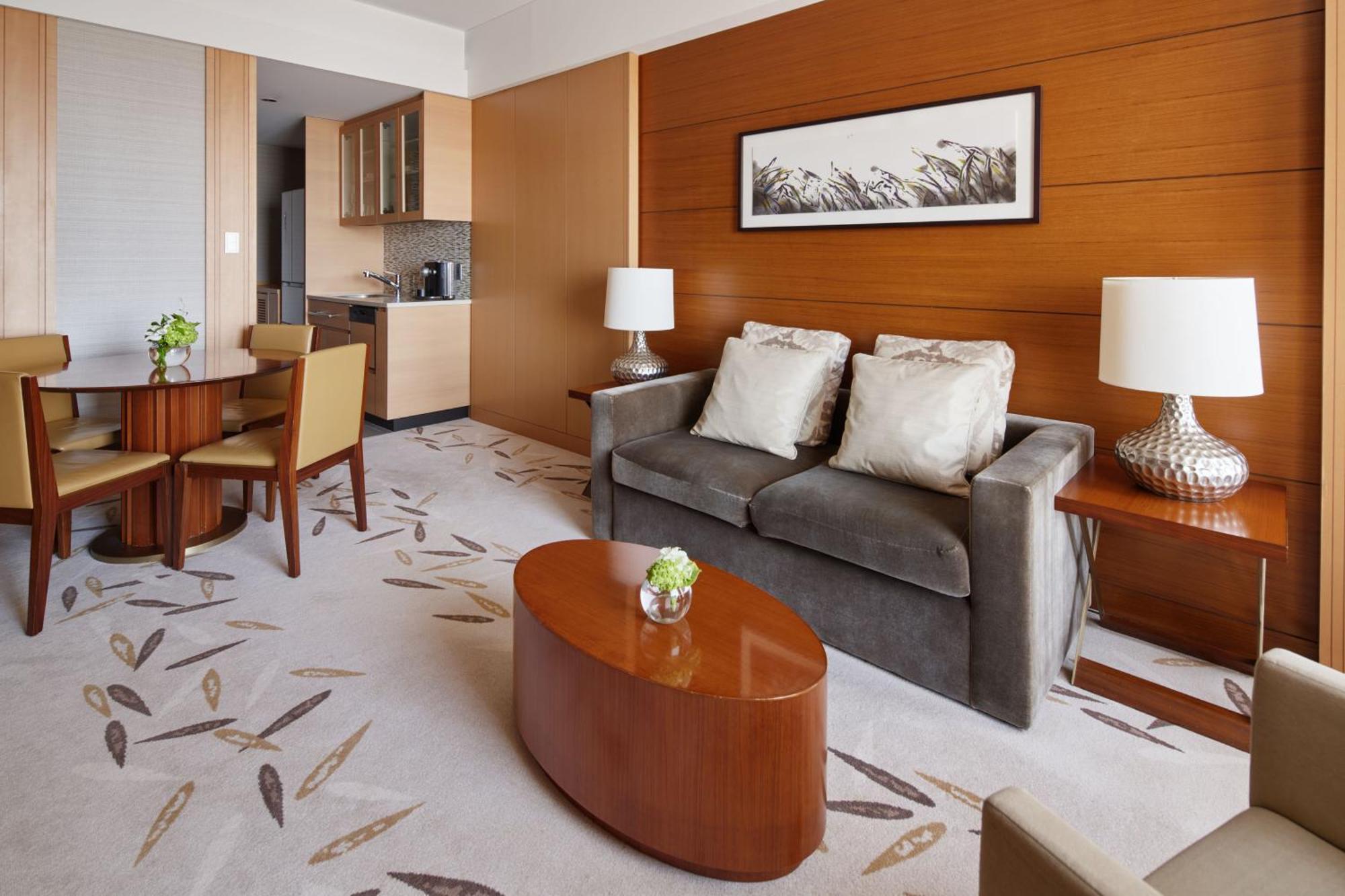 Intercontinental By Ihg Hotel