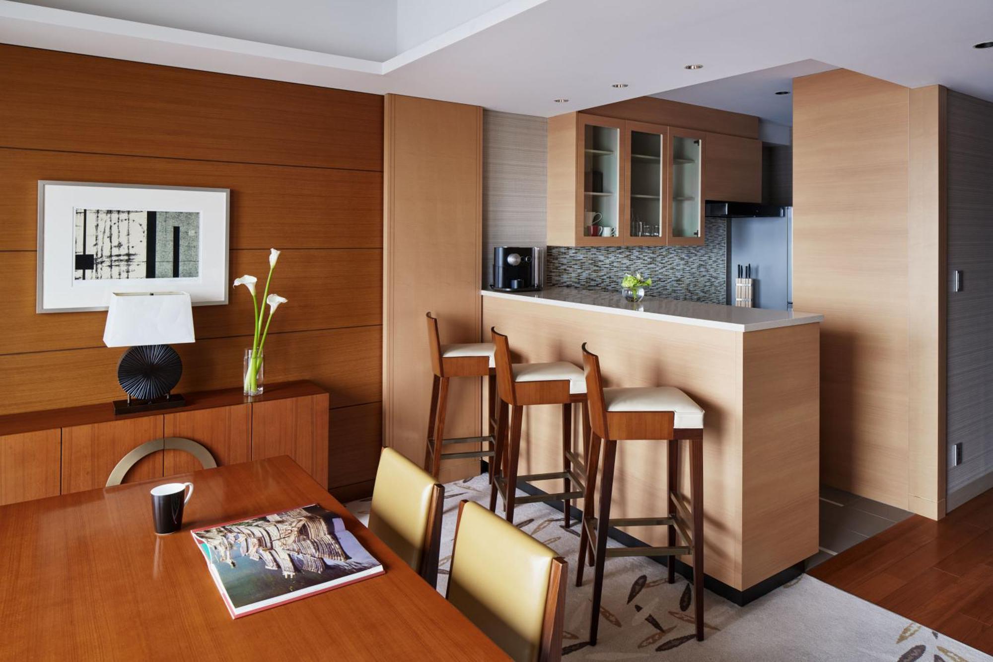 Intercontinental By Ihg Hotel Osaka