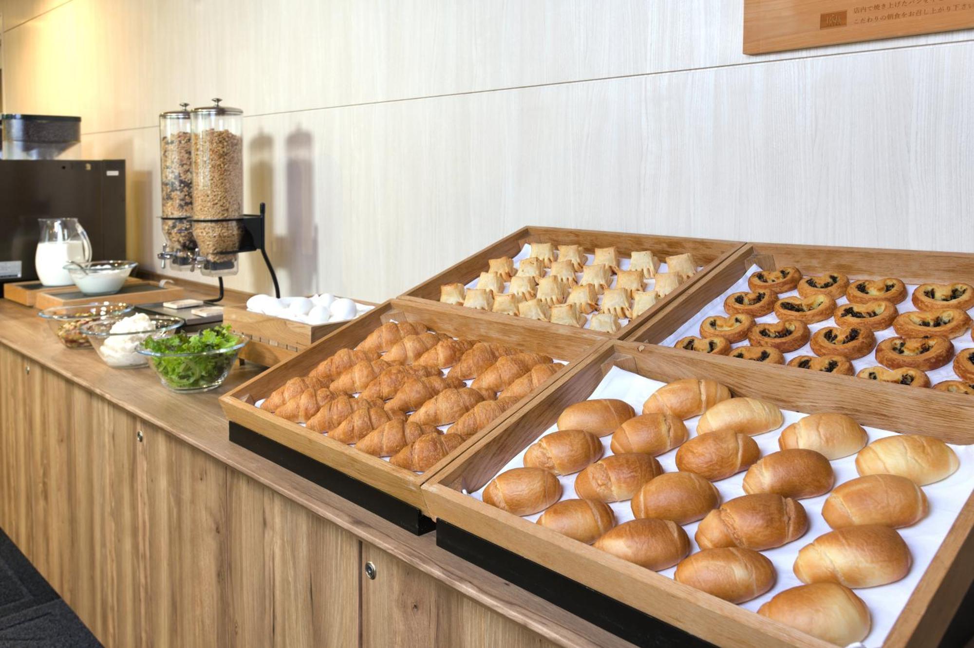 Washington R&b Umeda East Hotel