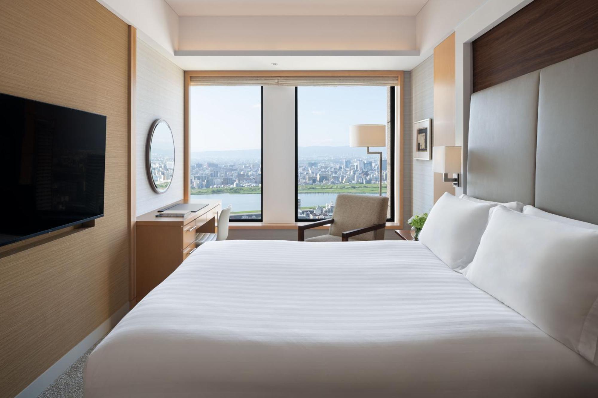 Intercontinental By Ihg Hotel 5*