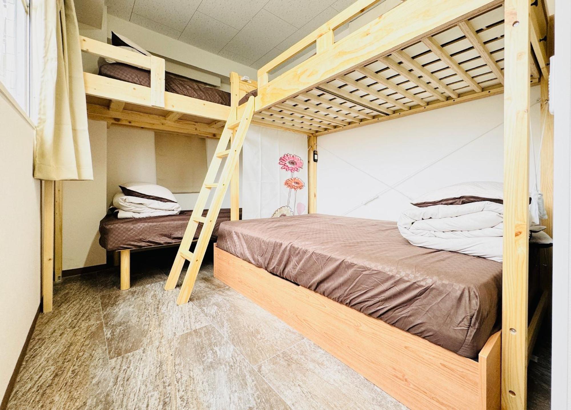 Hostel B's Five