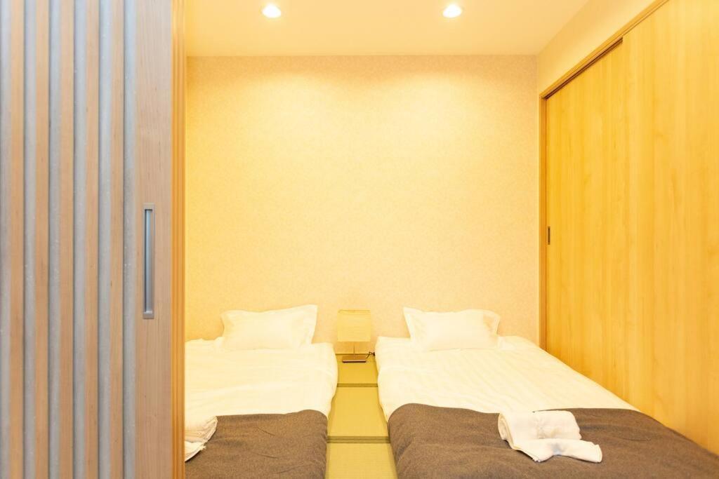 Apartment 楽宿黒門市場301 Osaka