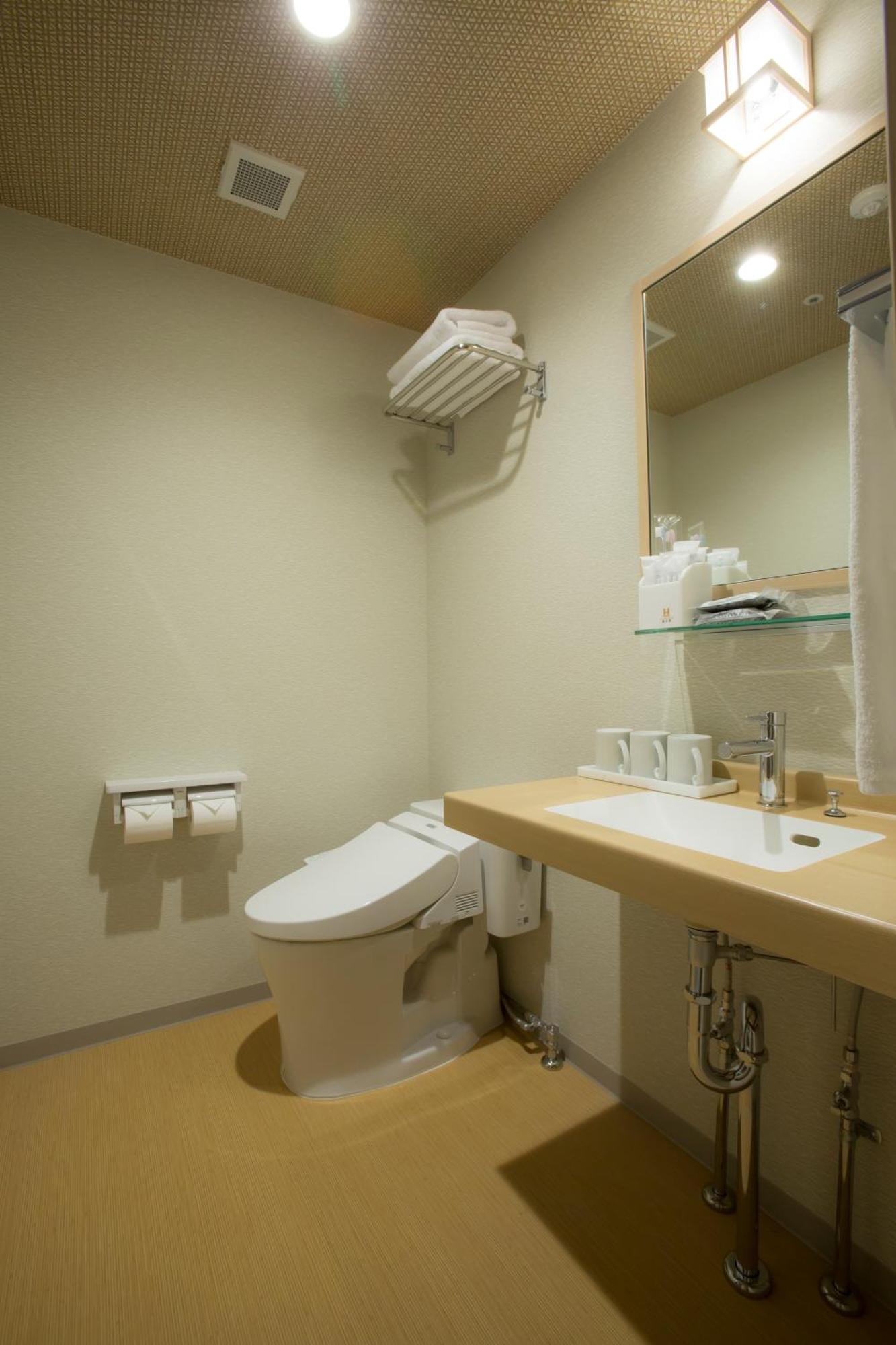 Hot Spring Hinode Nipponbashi Hotel 4*