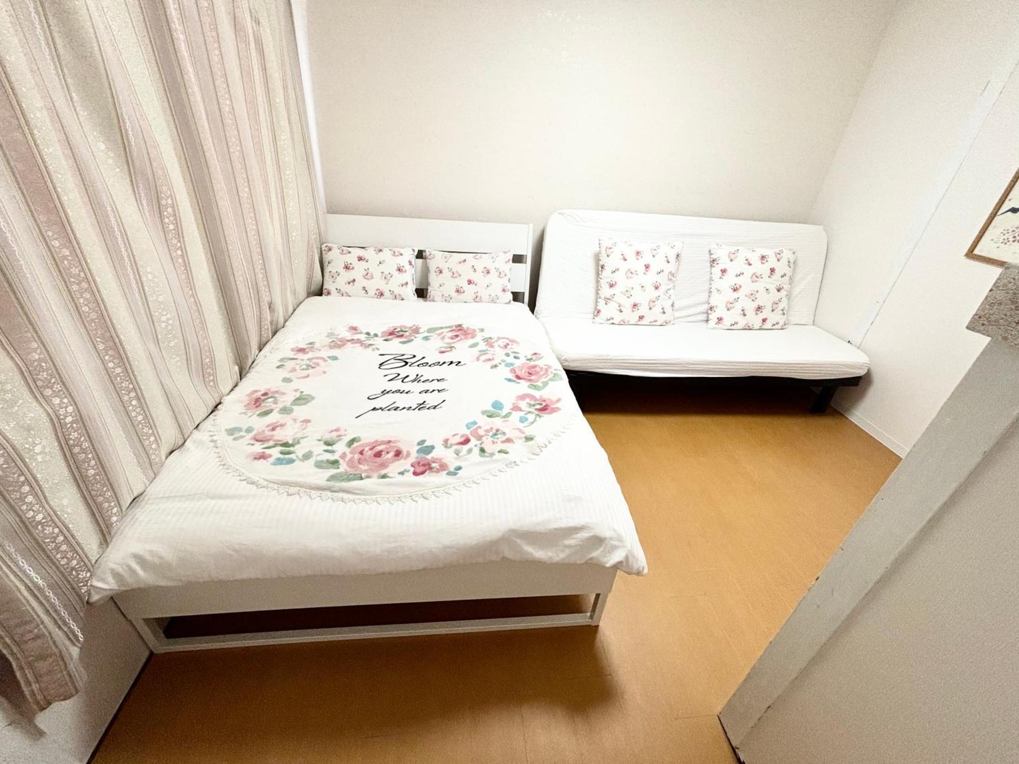 Apartment Hiyamagu Namba: Cozy 3-room Near Kuromon Market Osaka