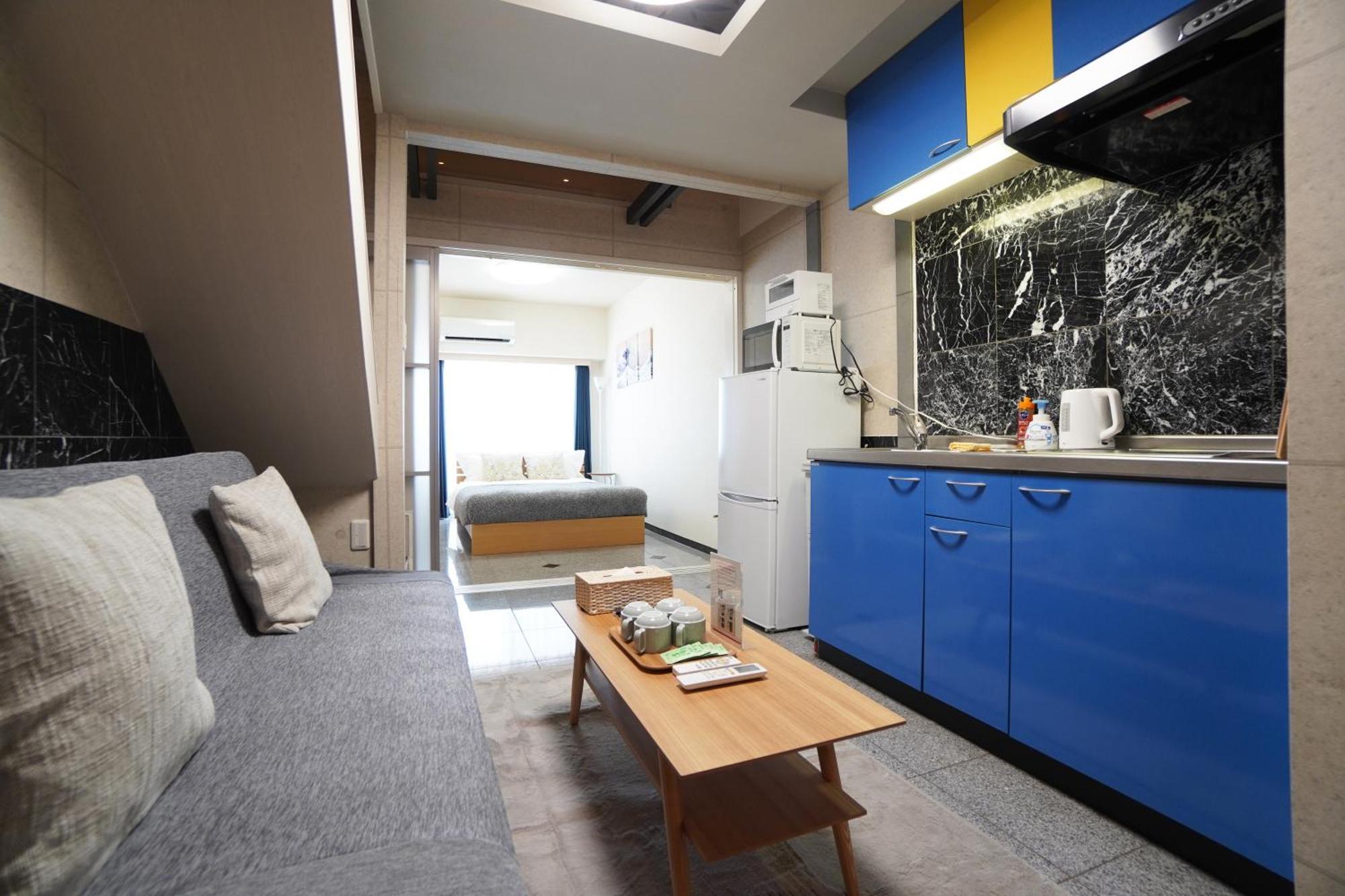 Apartment Anaha Naniwa Nibankan Osaka