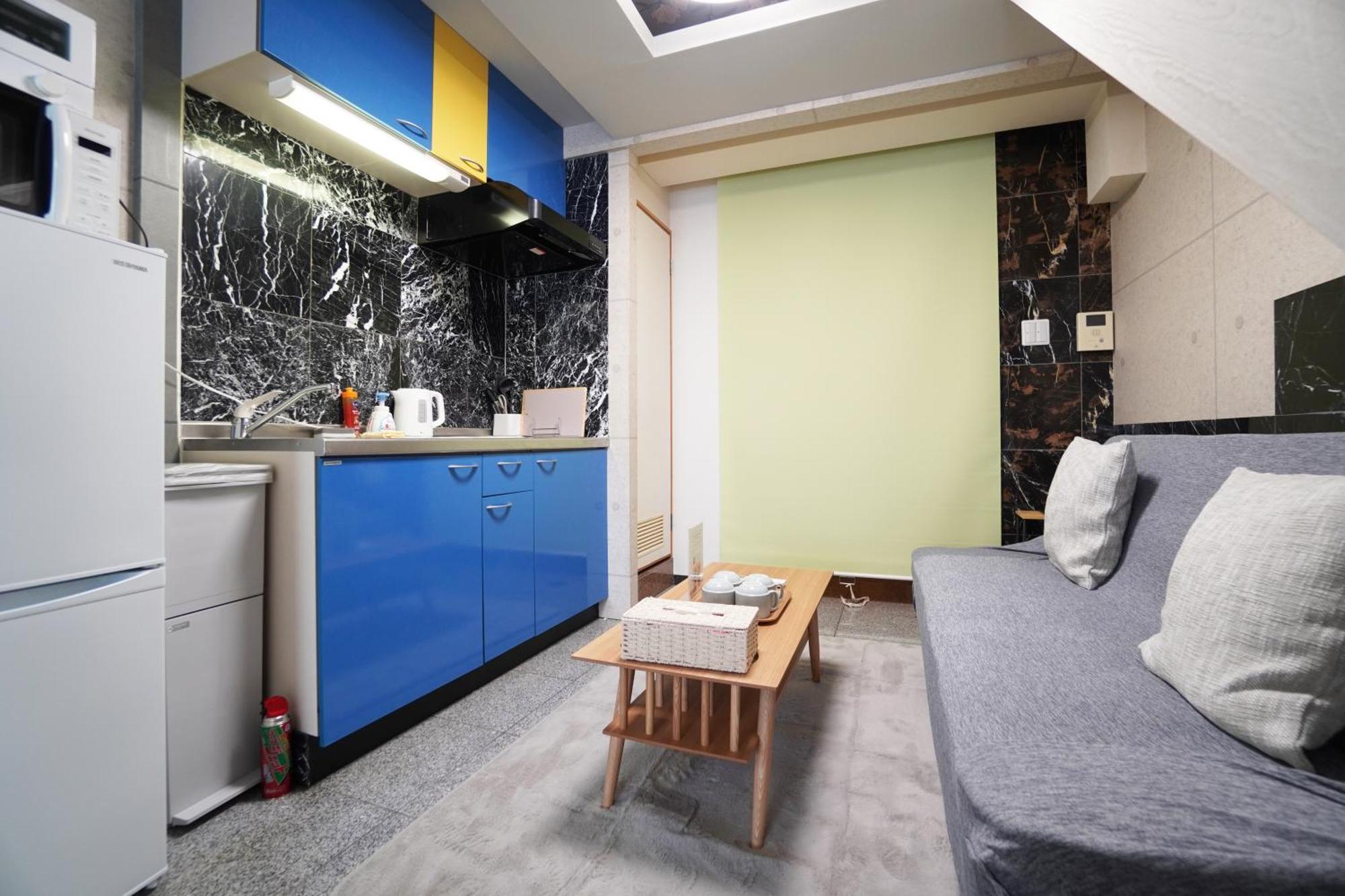 Apartment Anaha Naniwa Nibankan *