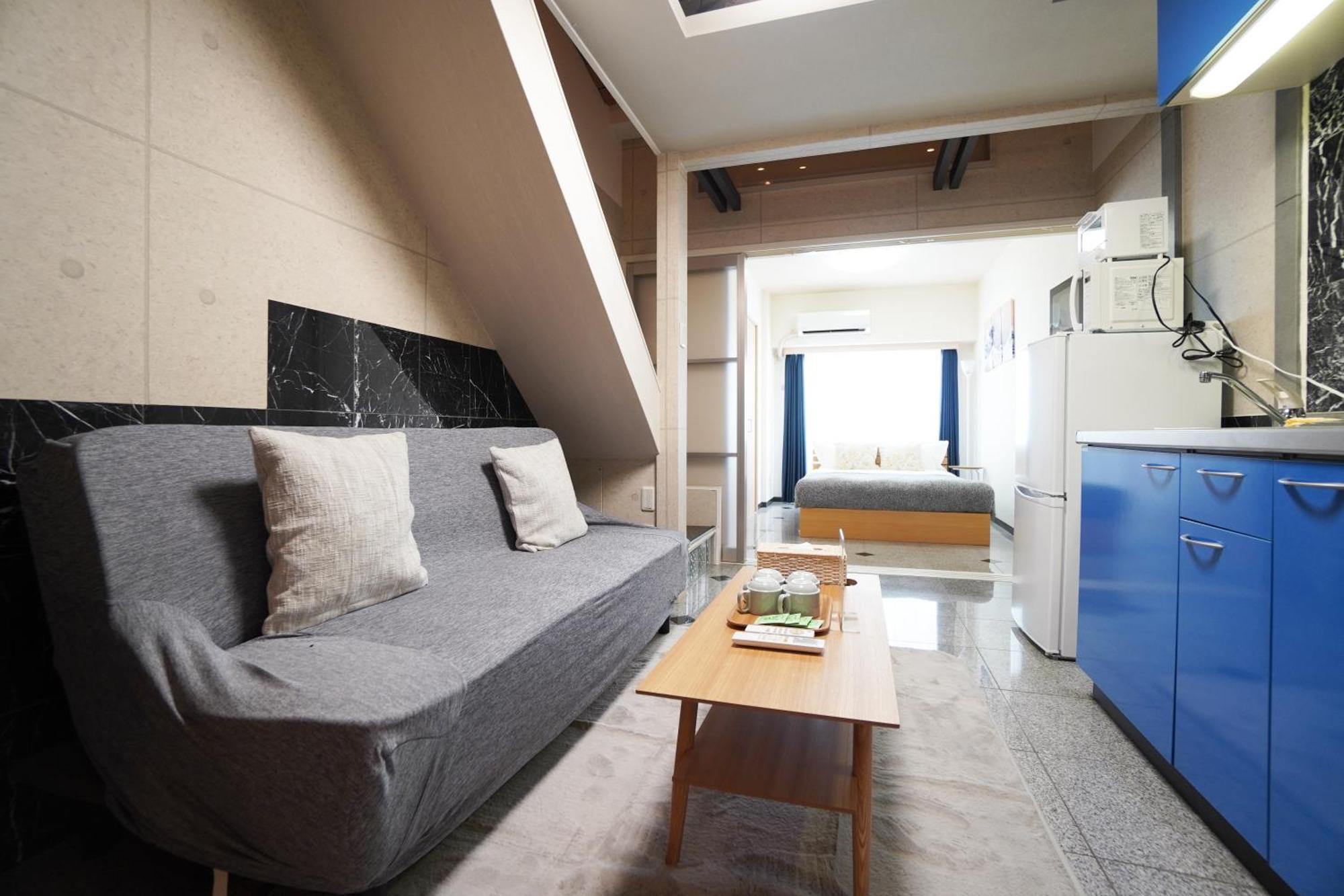 Apartment Anaha Naniwa Nibankan