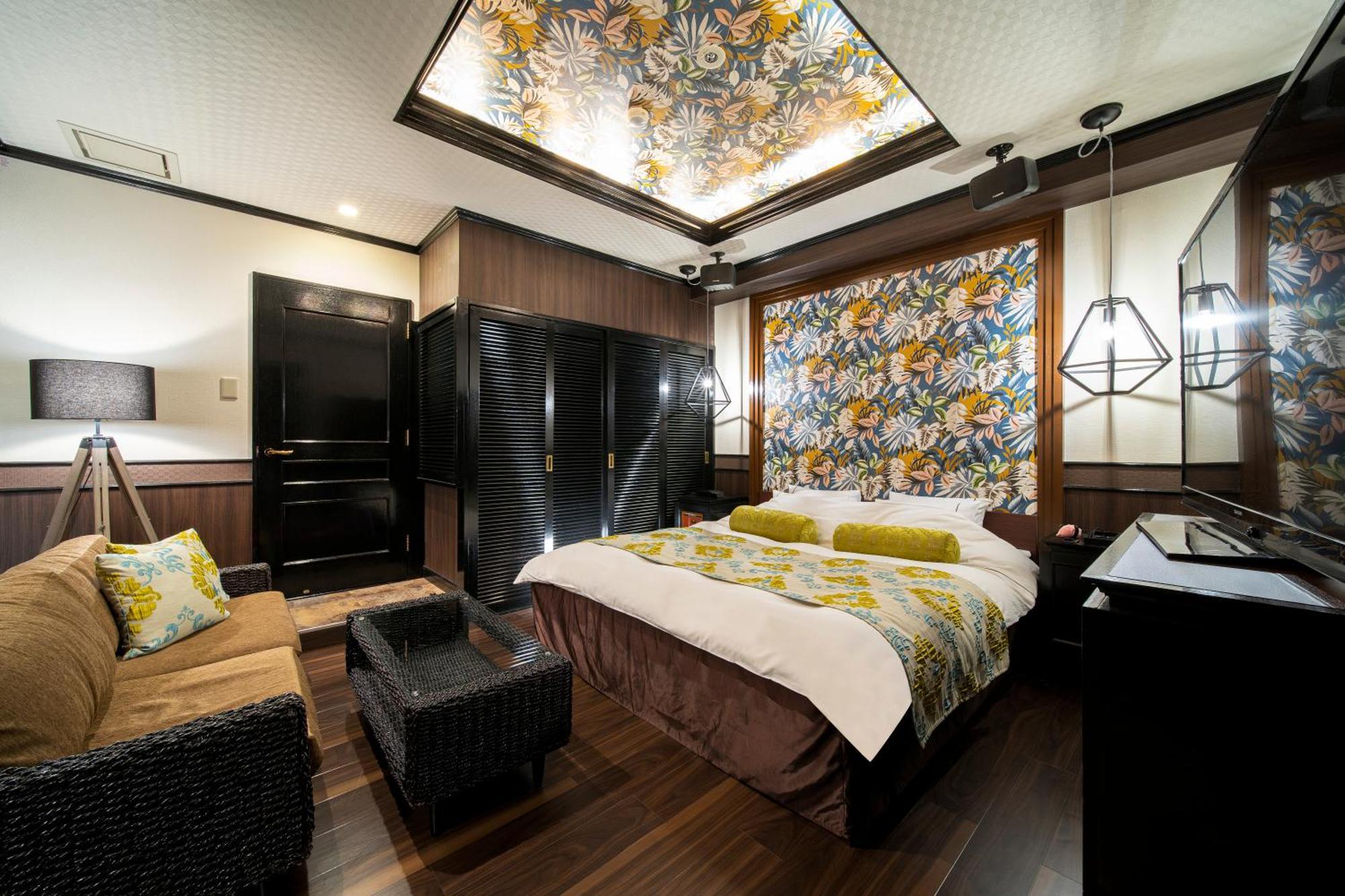 Hotel Salle De Bain (Adults Only) Love hotel