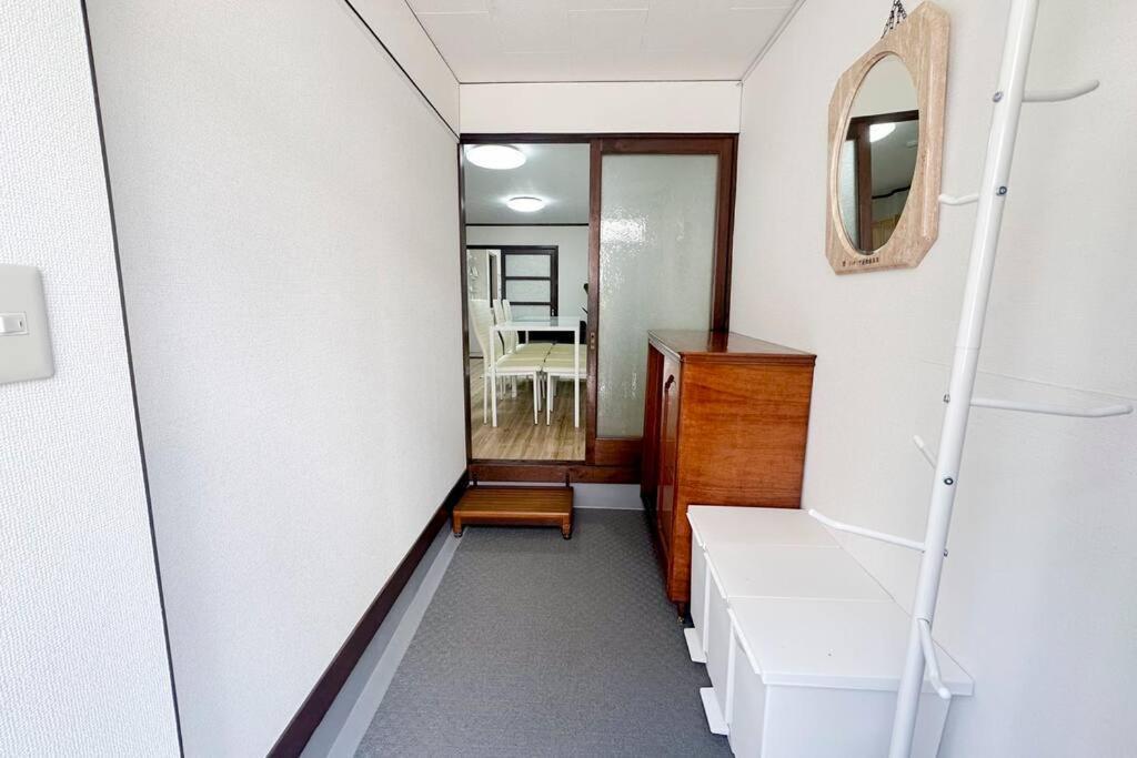 大正 Guest House! Usjと心斎橋へアクセス抜群!京セラドーム近くの大正駅徒歩5分!12人宿泊可能!一軒家貸切! *