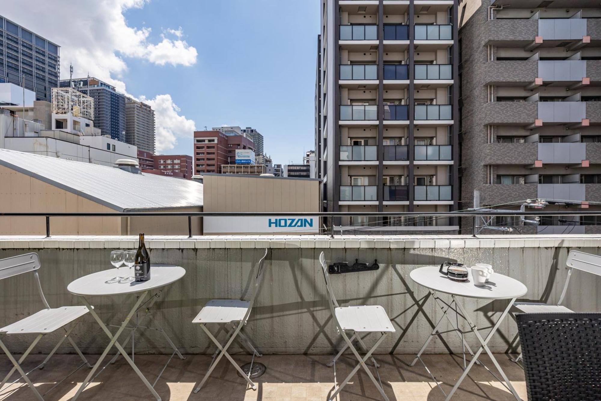 リバーサイド難波501 Apartment