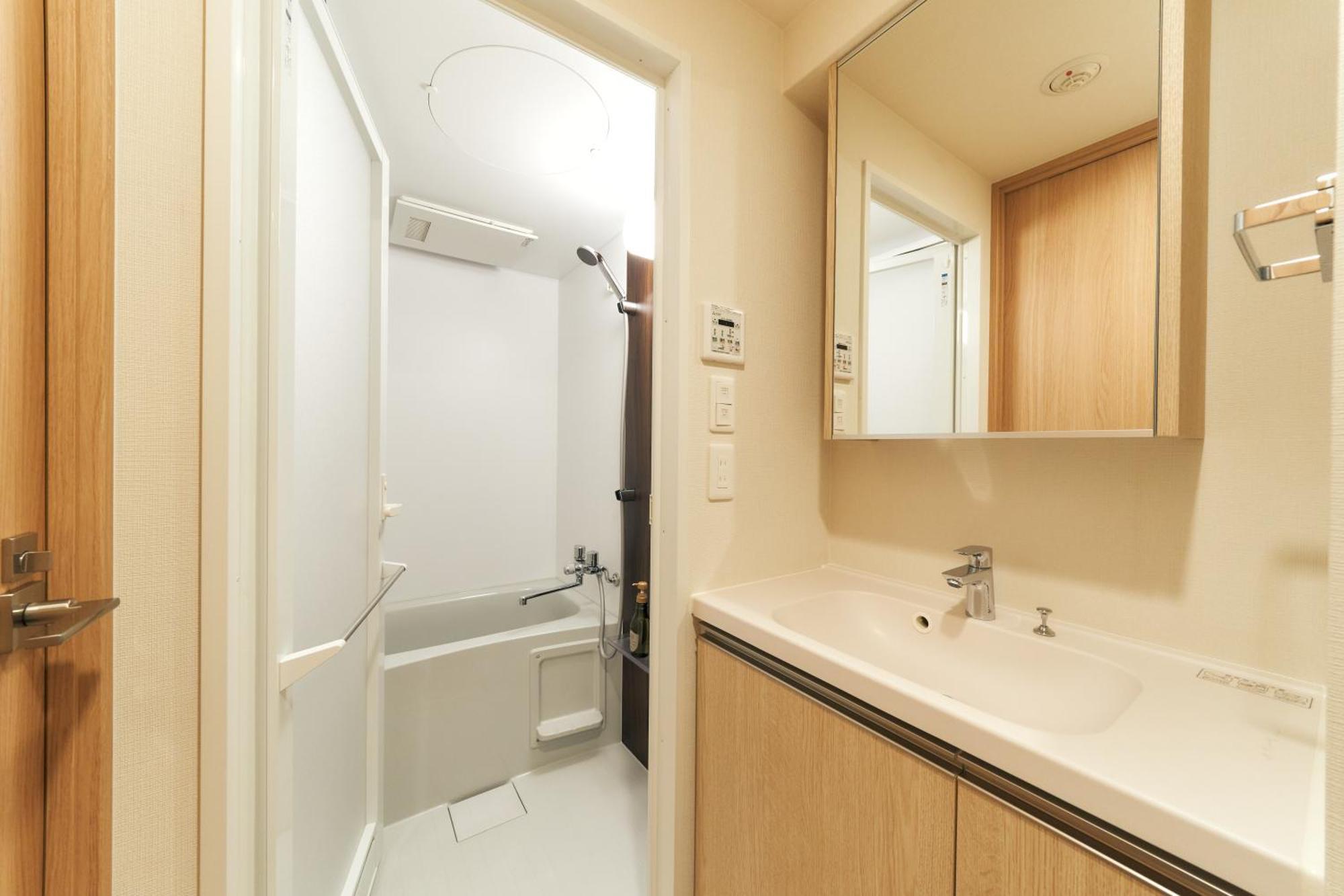 Stayat Shinsaibashi East * Osaka