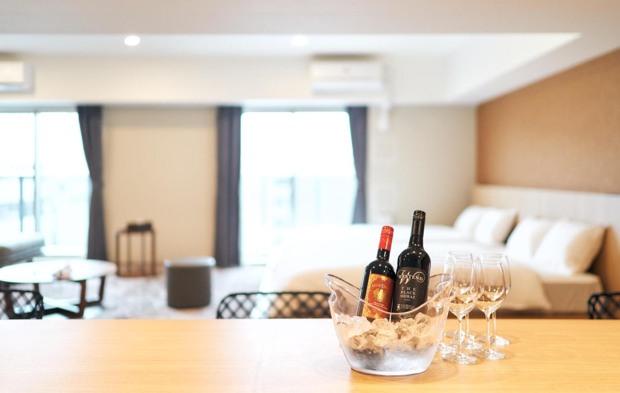 Apartment Stayat Shinsaibashi East Osaka