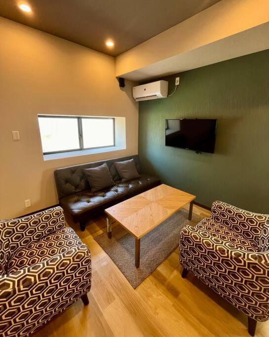 5 Mins Walk From Tengachaya Close To Namba * Osaka