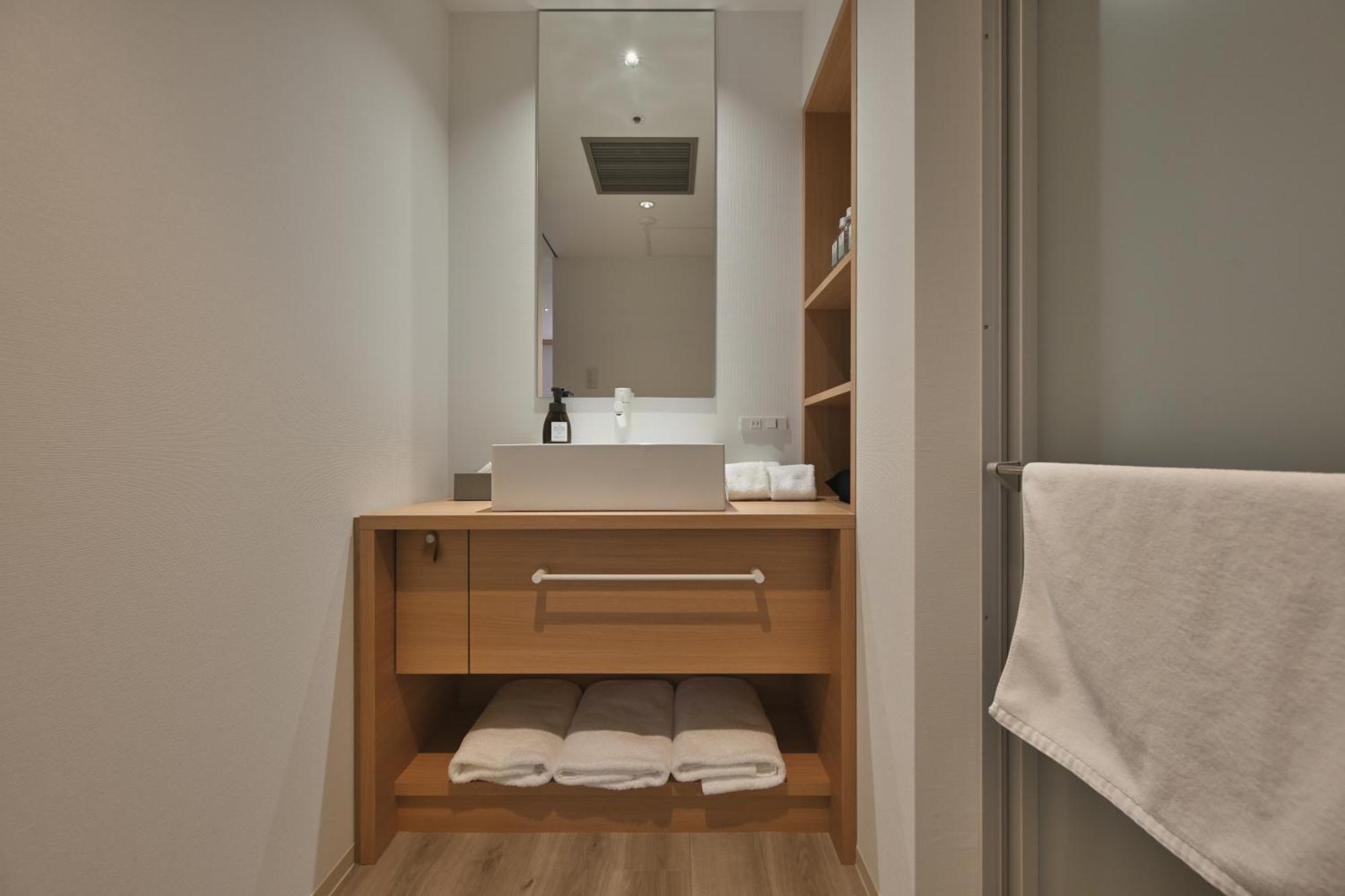 Smart Yodoyabashi Hotel Osaka