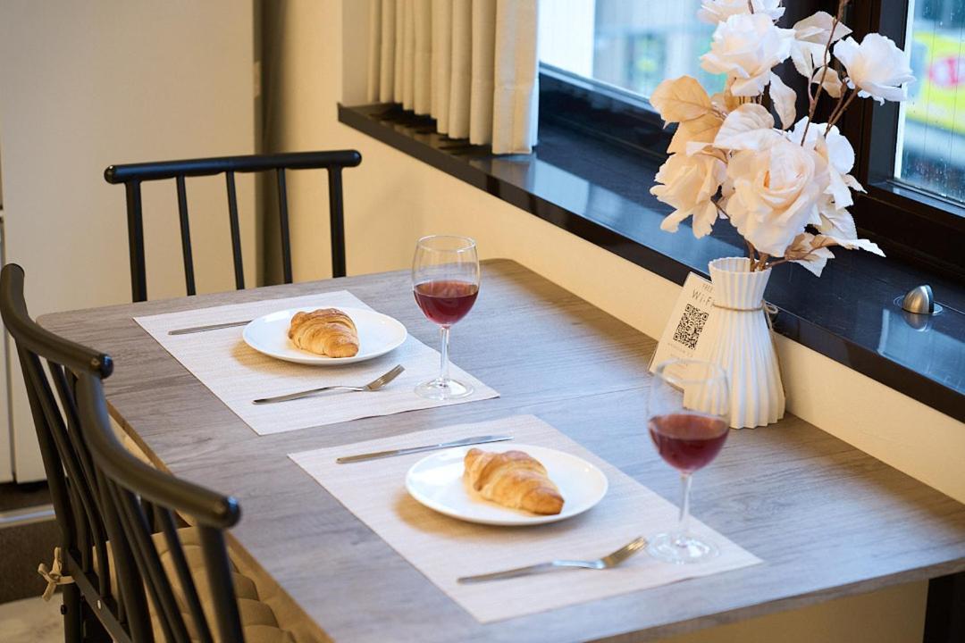 7-minute Walk From Matsuya-machi Station! 402 Apartment