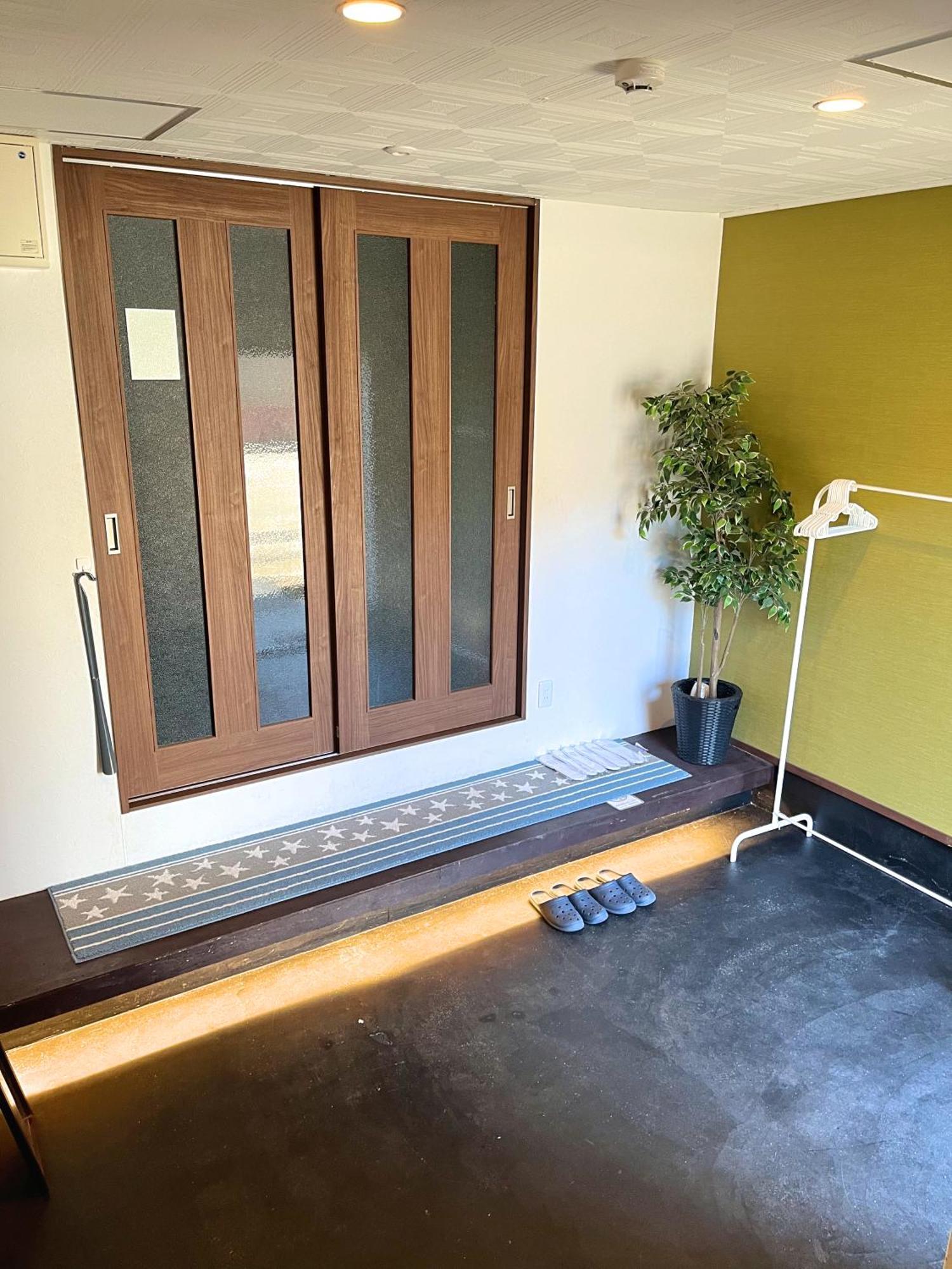 Apartment Yagara Terrace House D Osaka
