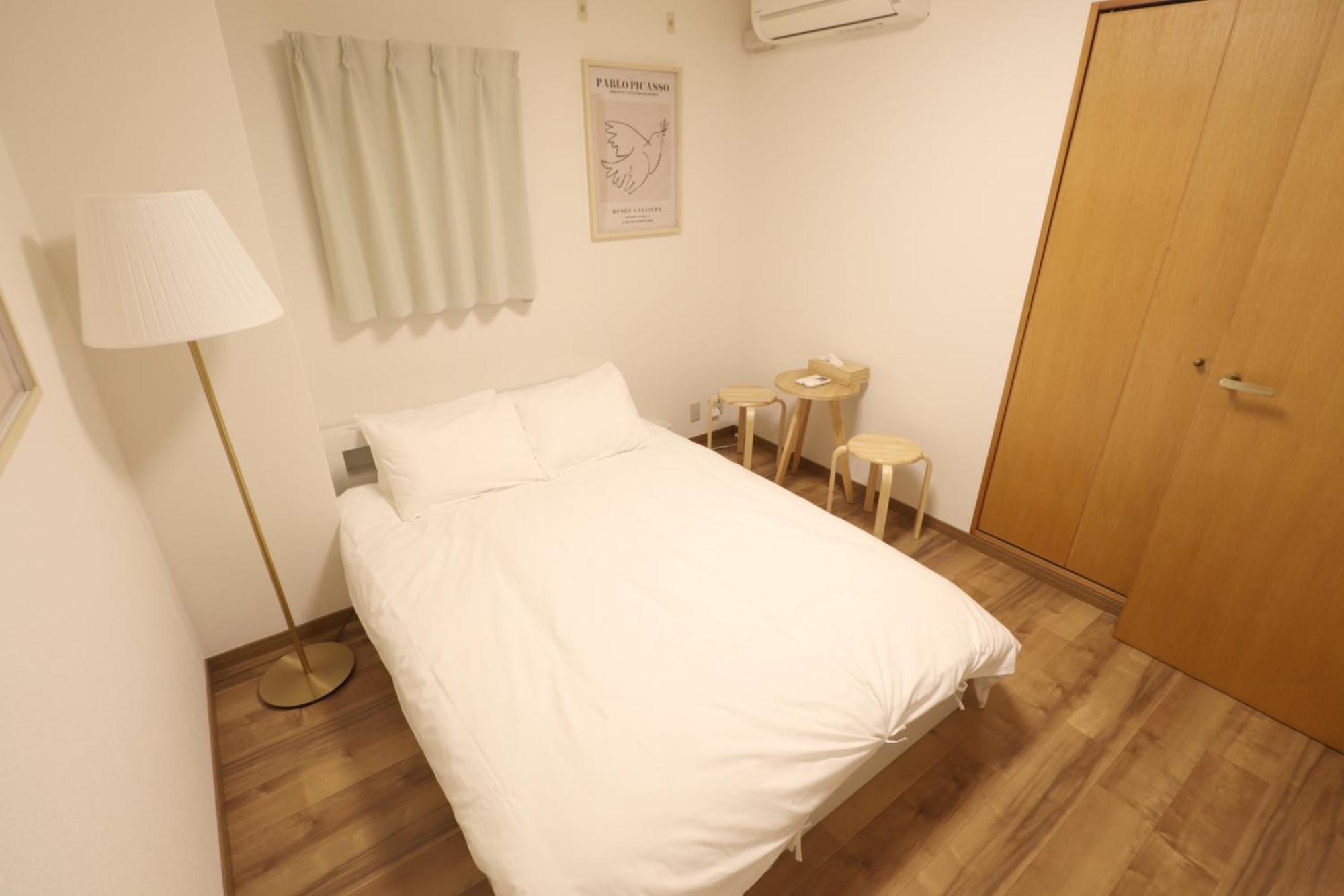 Apartment 大阪中心街 道頓堀徒歩10分!!! 日本橋駅 徒歩10分 ホテルリネン使用 1003 *