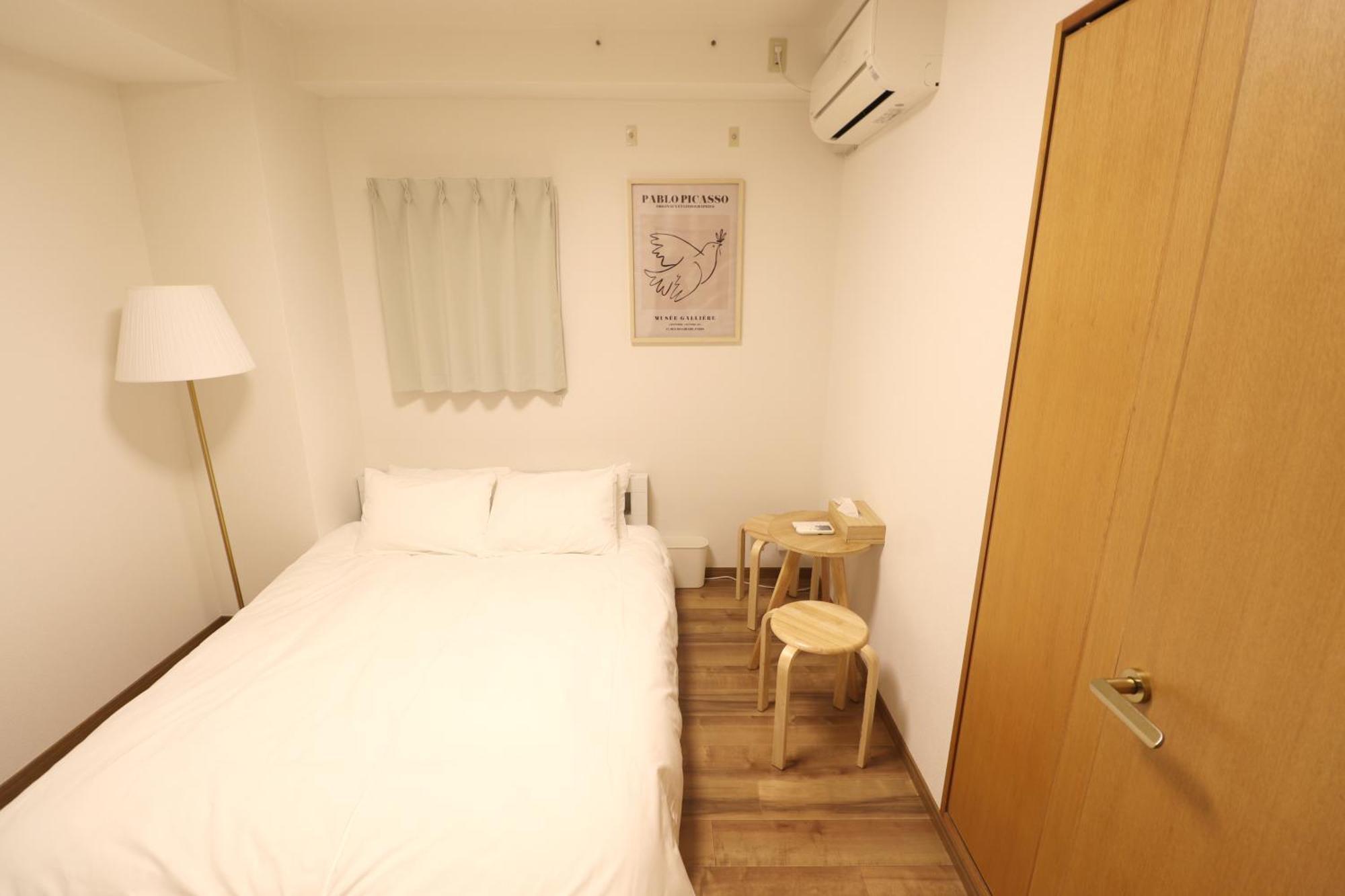 Apartment 大阪中心街 道頓堀徒歩10分!!! 日本橋駅 徒歩10分 ホテルリネン使用 1003 *