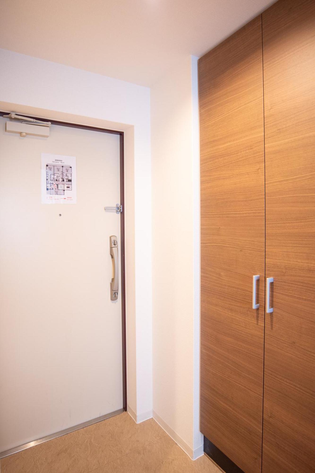 Apartment ブリーズガーデン京町堀 Osaka