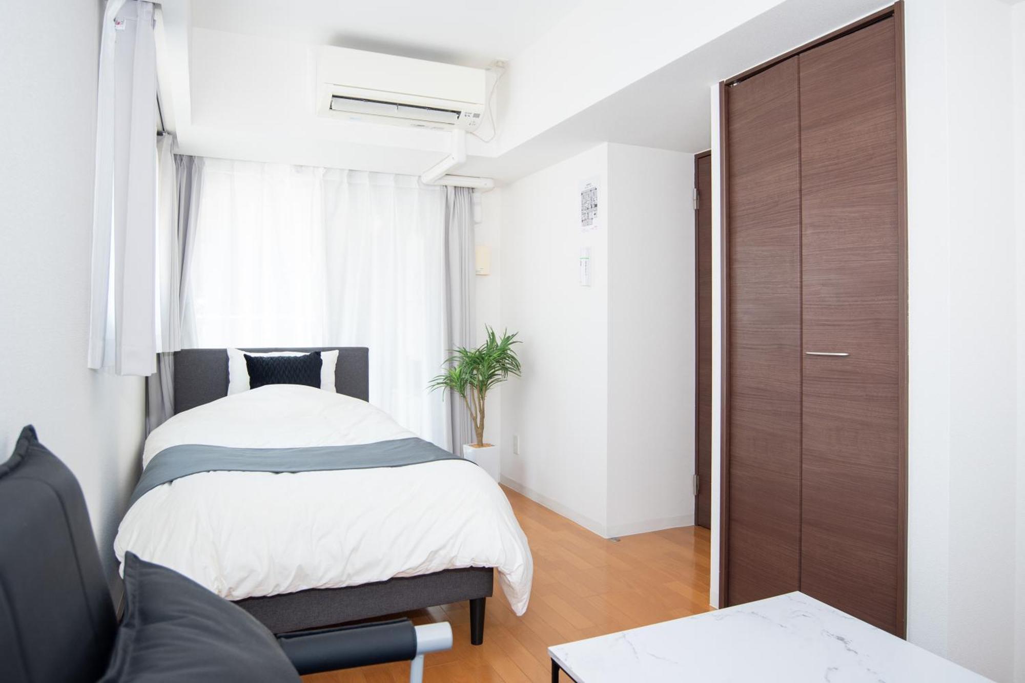 Apartment ブリーズガーデン京町堀