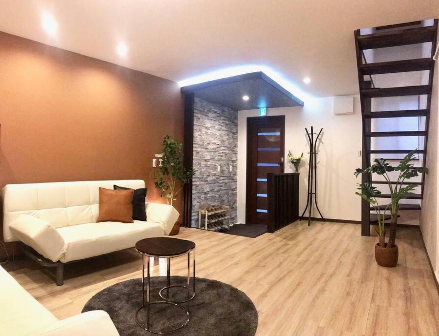Apartment 月the House Located In Tsuruhashi Easy To Accces *
