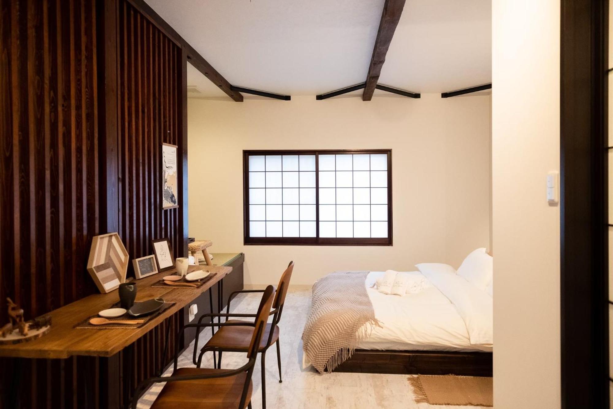 Holiday home 2fモダン和風一軒家 花園町3min 天下茶屋駅10min 難波心斎橋梅田関西空港直結 Osaka