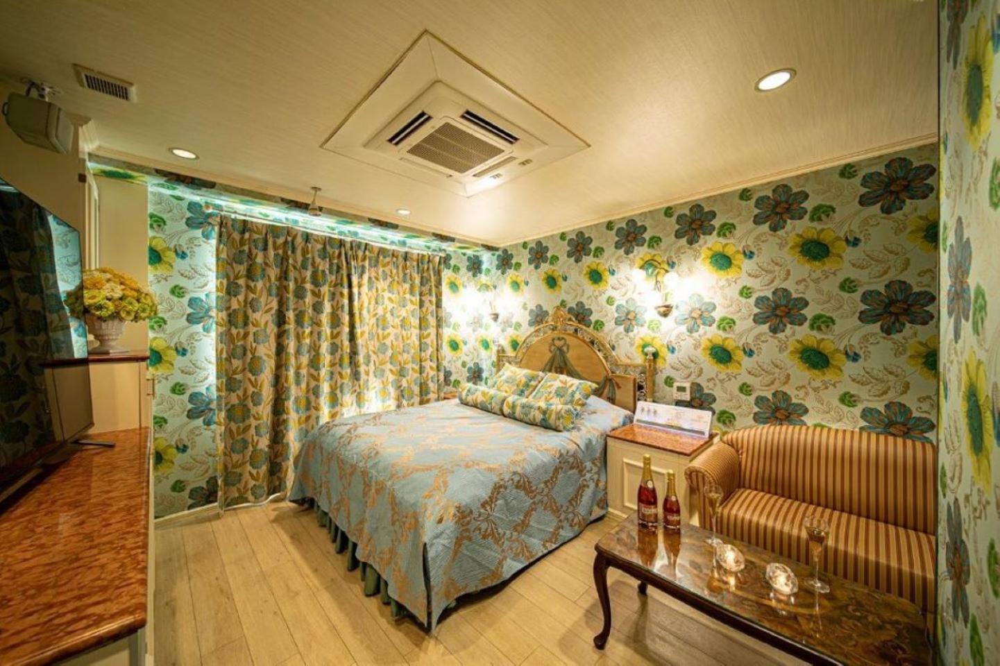 Hotel do amor Rose Lips Shinsaibashi ローズリップス心斎橋 *