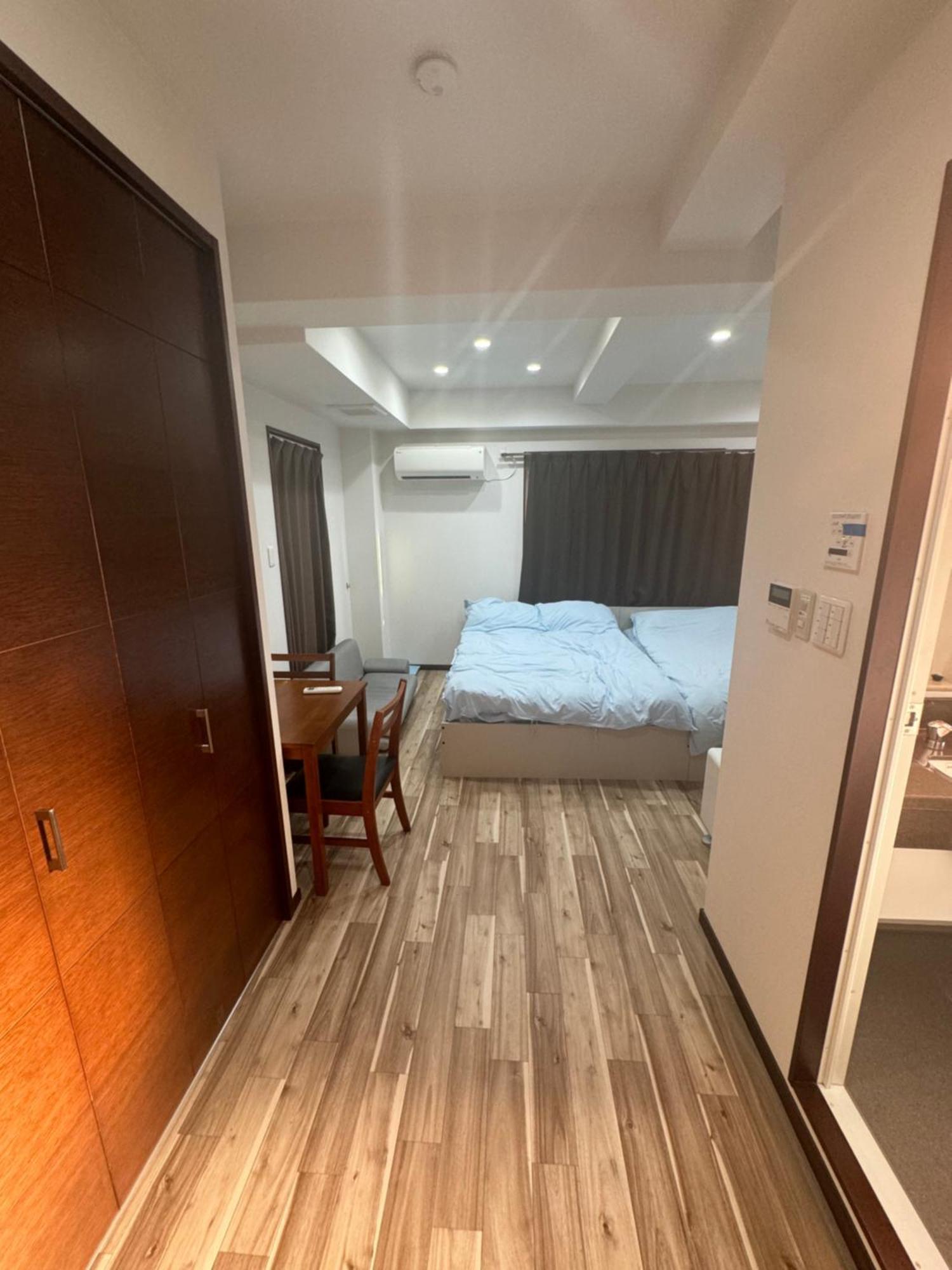 Apartment 逸の家