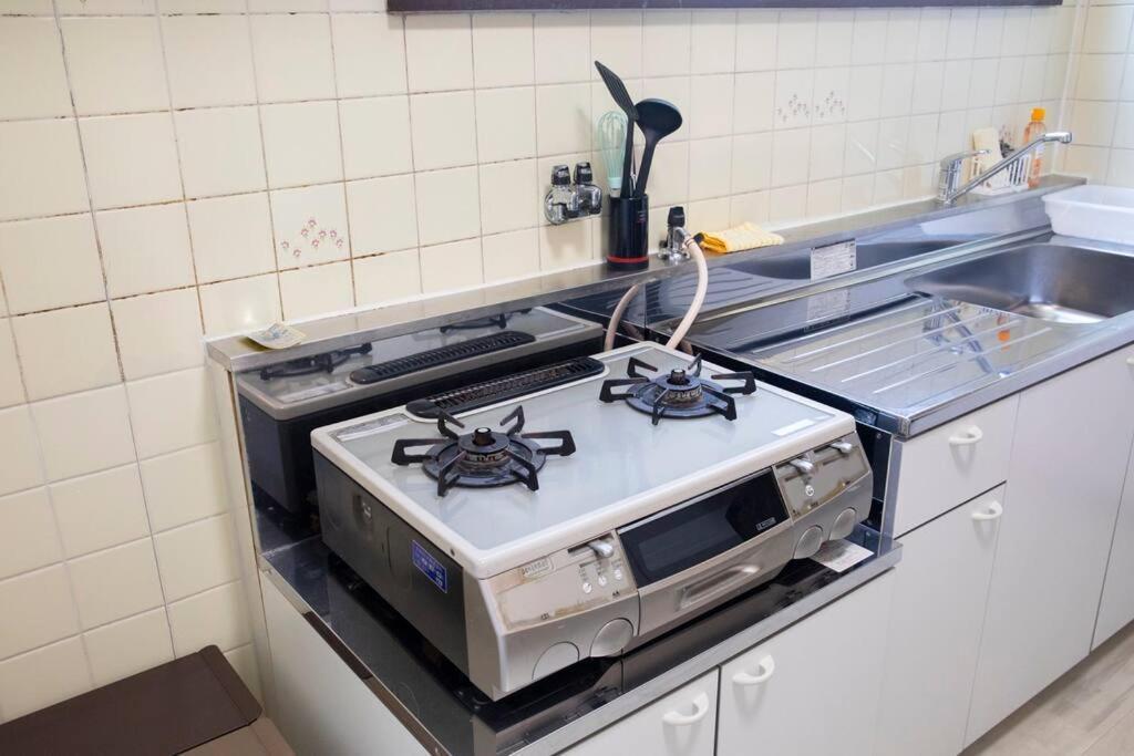 ゲストハウスわん弁天町 Apartment