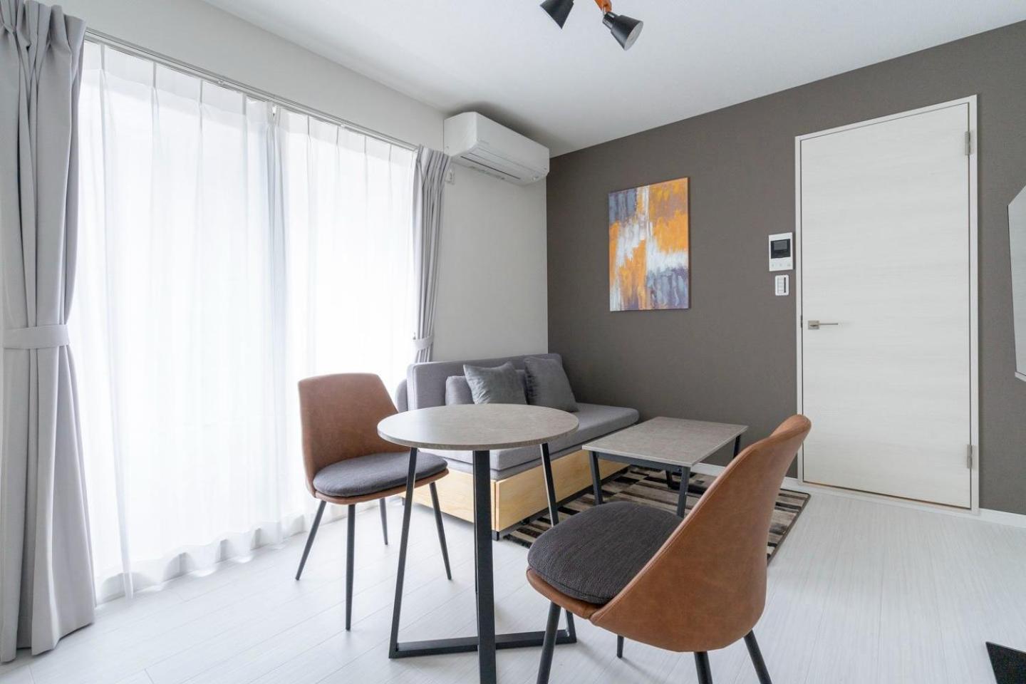 Apartment At Kyobashi *