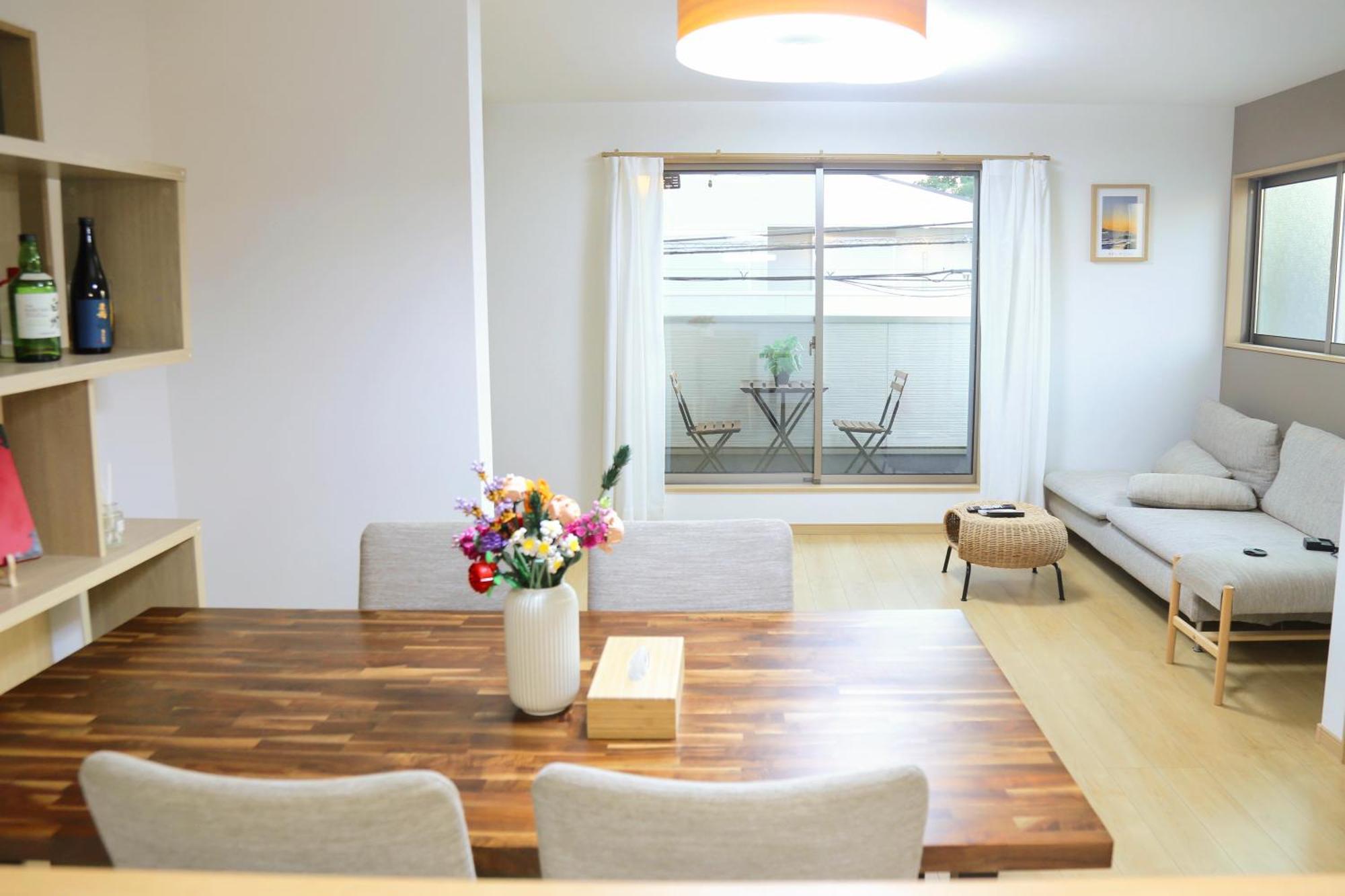 雅舍11 House New Open一軒家貸切 Pousada Osaka