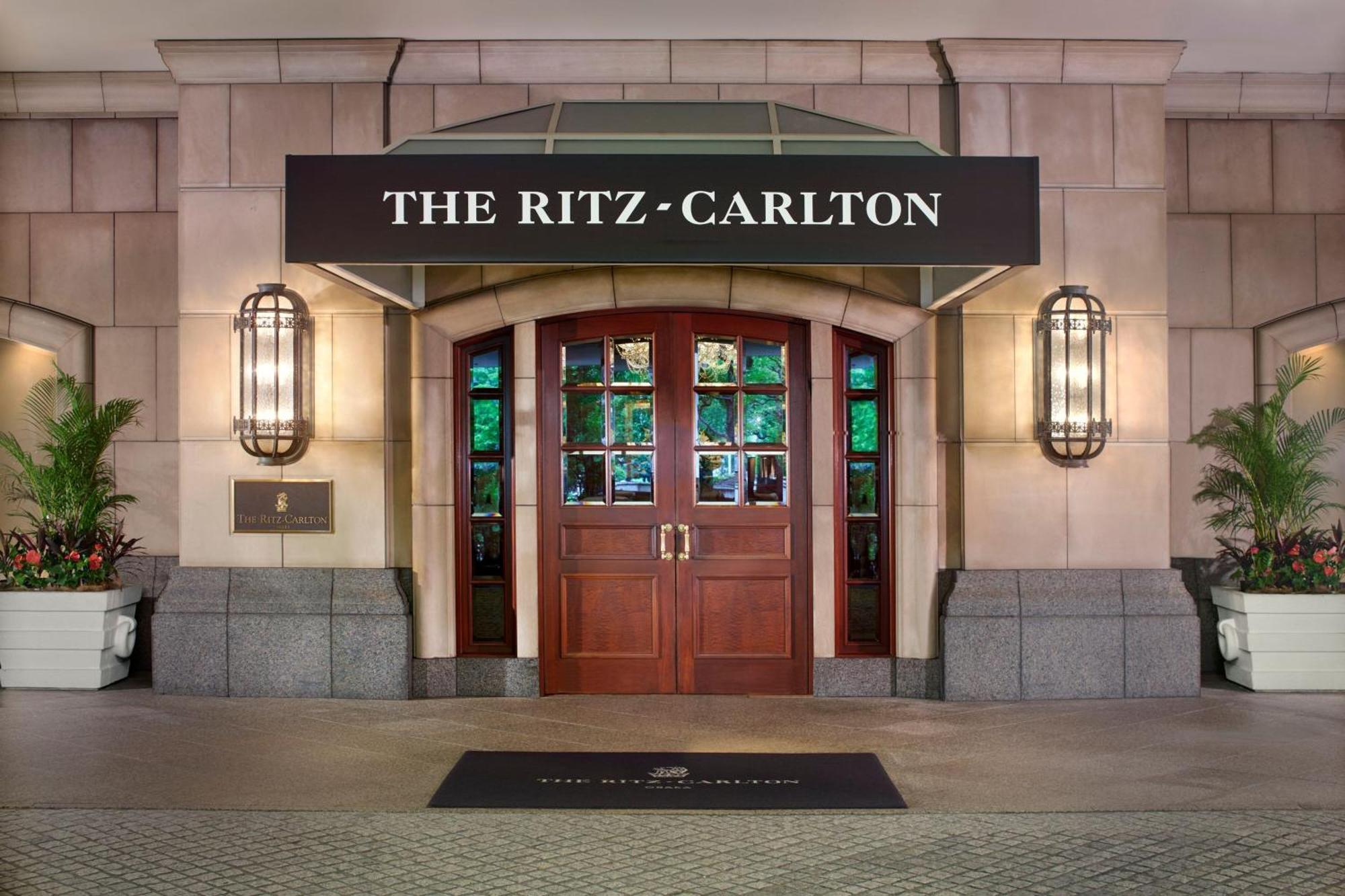 Hotel The Ritz-carlton