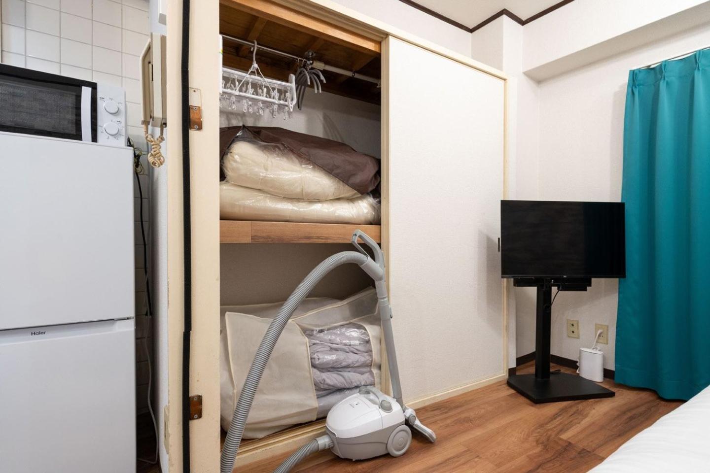 Raffine Nihonbashi Apartment Osaka