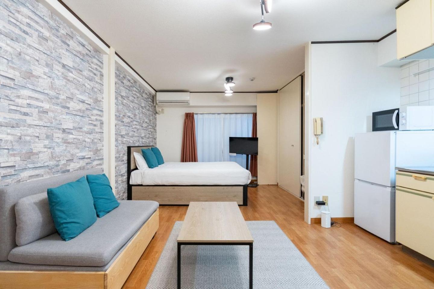 Raffine Nihonbashi Apartment Osaka