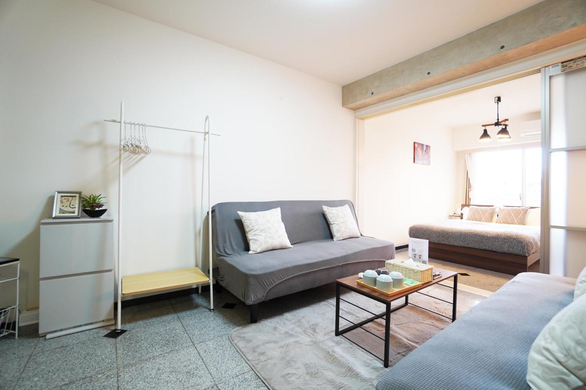 Apartment Anaha Naniwa Nibankan *