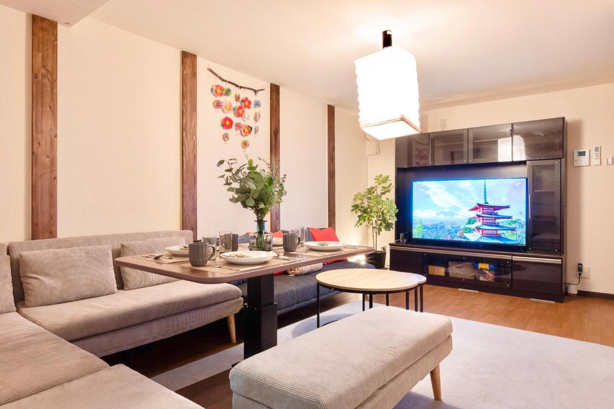 Apartment Kizuna 絆 - 5 Bedding In 2 Tatami Rooms, Max 11, 1 And A Half Bath Rooms, 30min To Usj, Kaiyukan Aquarium & Namba, 12min To Kyocera Dome, , Japanese Style Private House Osaka