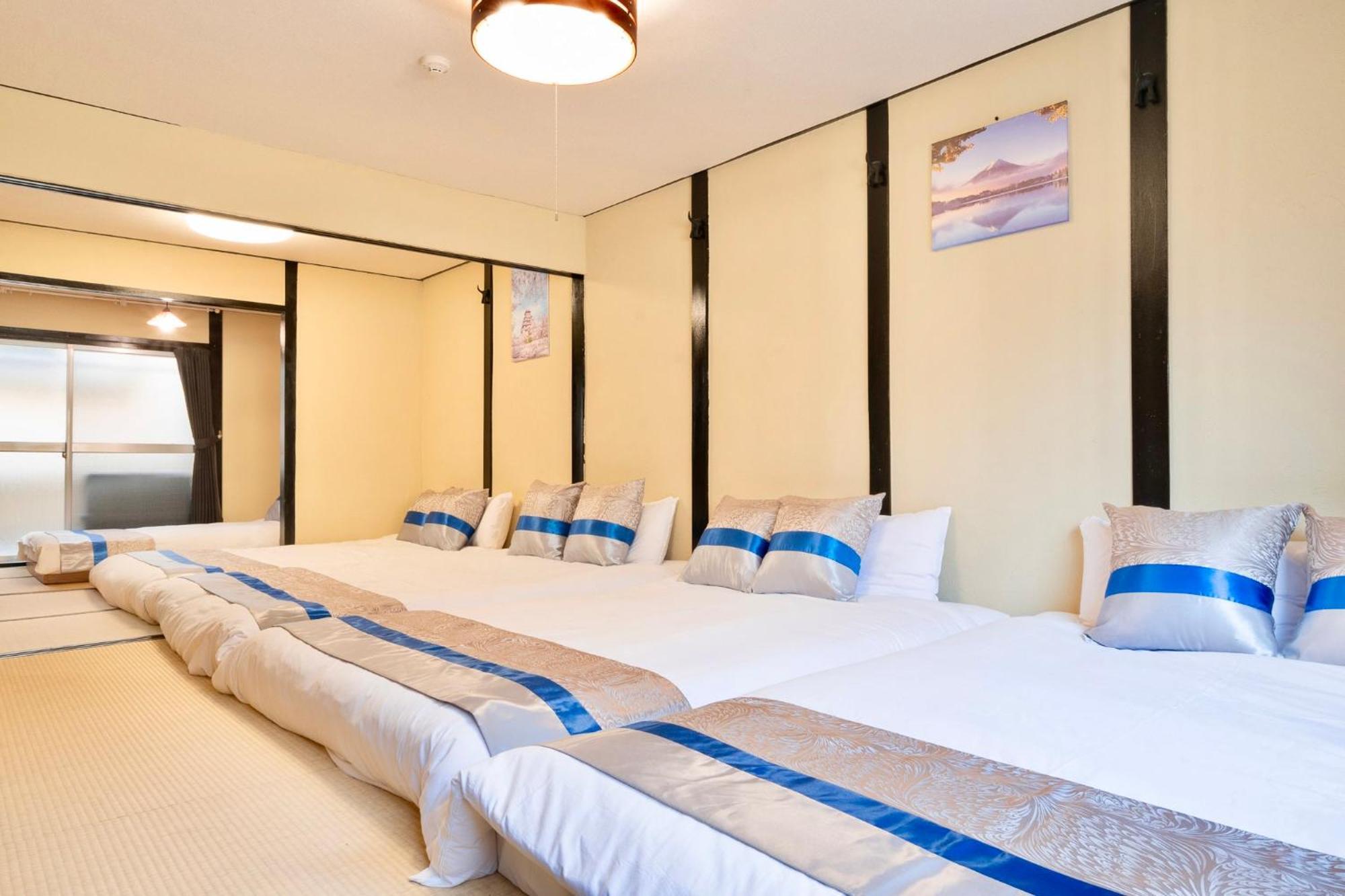 Kizuna 絆 - 5 Bedding In 2 Tatami Rooms, Max 11, 1 And A Half Bath Rooms, 30min To Usj, Kaiyukan Aquarium & Namba, 12min To Kyocera Dome, , Japanese Style Private House
