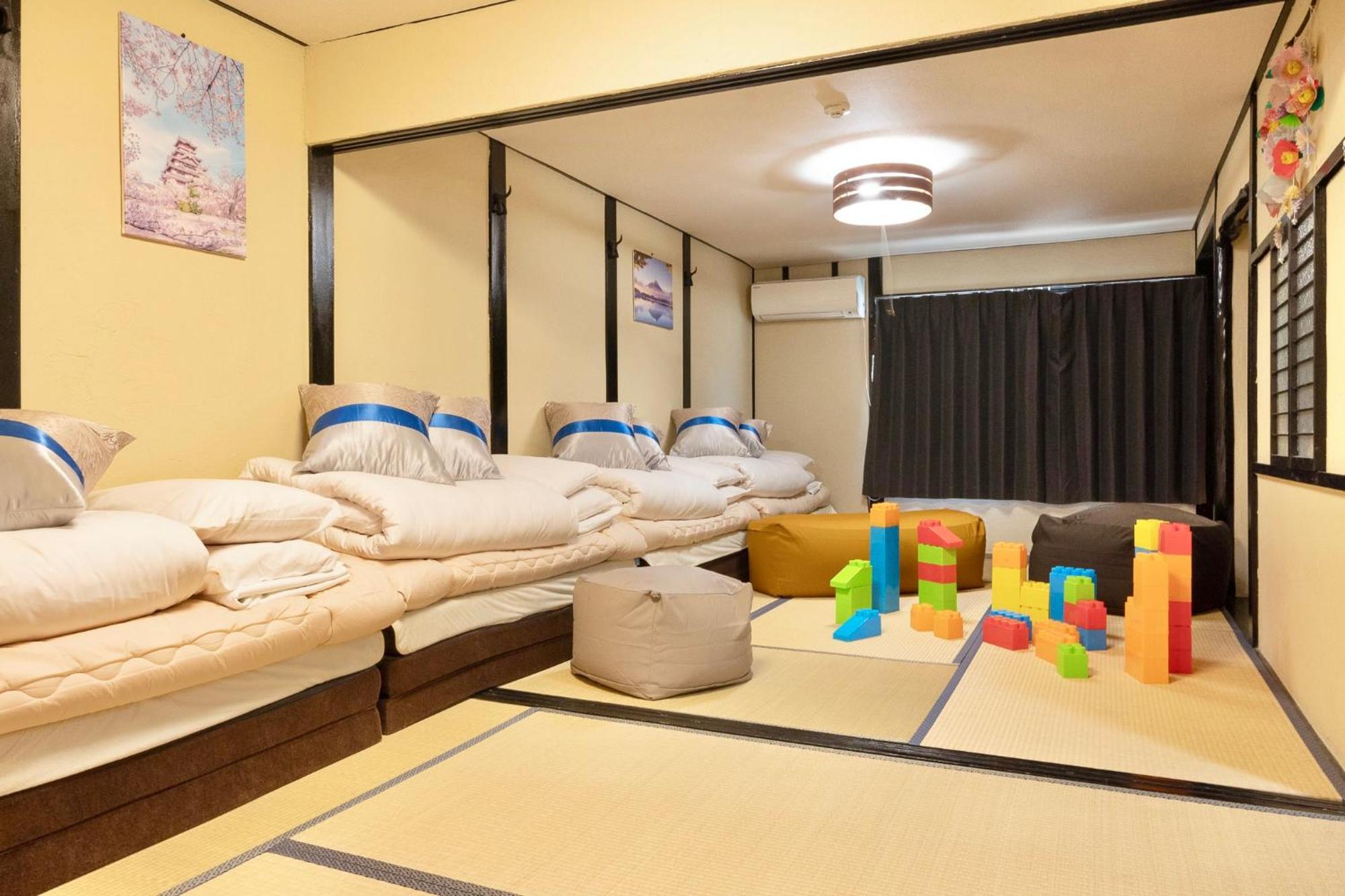 Kizuna 絆 - 5 Bedding In 2 Tatami Rooms, Max 11, 1 And A Half Bath Rooms, 30min To Usj, Kaiyukan Aquarium & Namba, 12min To Kyocera Dome, , Japanese Style Private House * Osaka
