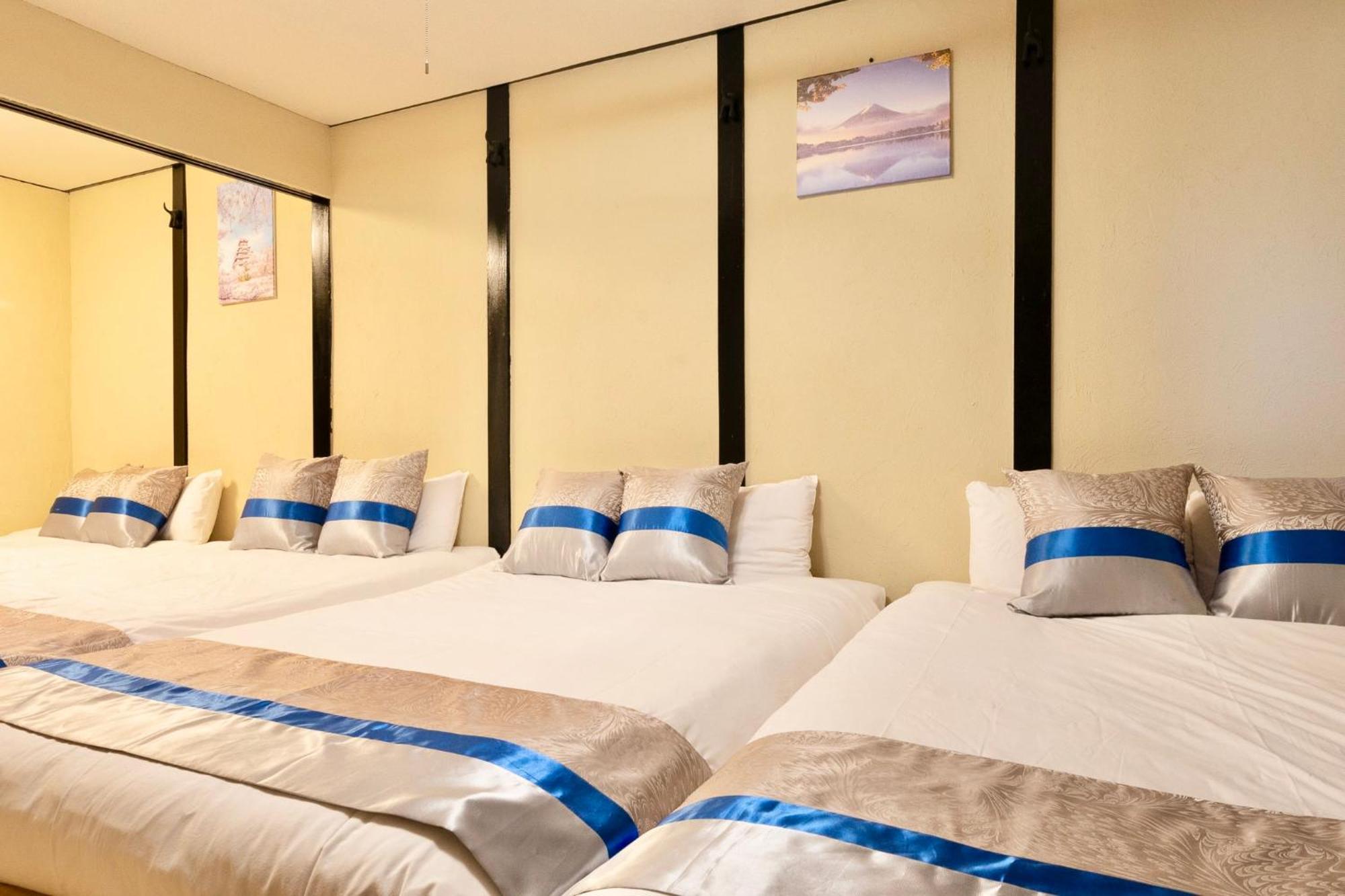 Kizuna 絆 - 5 Bedding In 2 Tatami Rooms, Max 11, 1 And A Half Bath Rooms, 30min To Usj, Kaiyukan Aquarium & Namba, 12min To Kyocera Dome, , Japanese Style Private House *