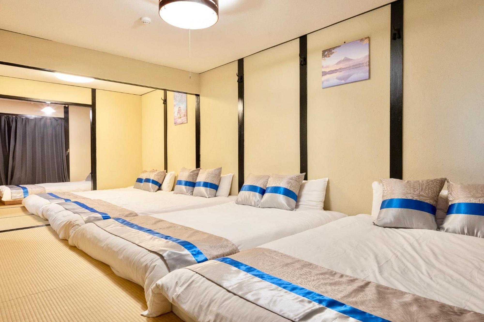 Kizuna 絆 - 5 Bedding In 2 Tatami Rooms, Max 11, 1 And A Half Bath Rooms, 30min To Usj, Kaiyukan Aquarium & Namba, 12min To Kyocera Dome, , Japanese Style Private House Osaka