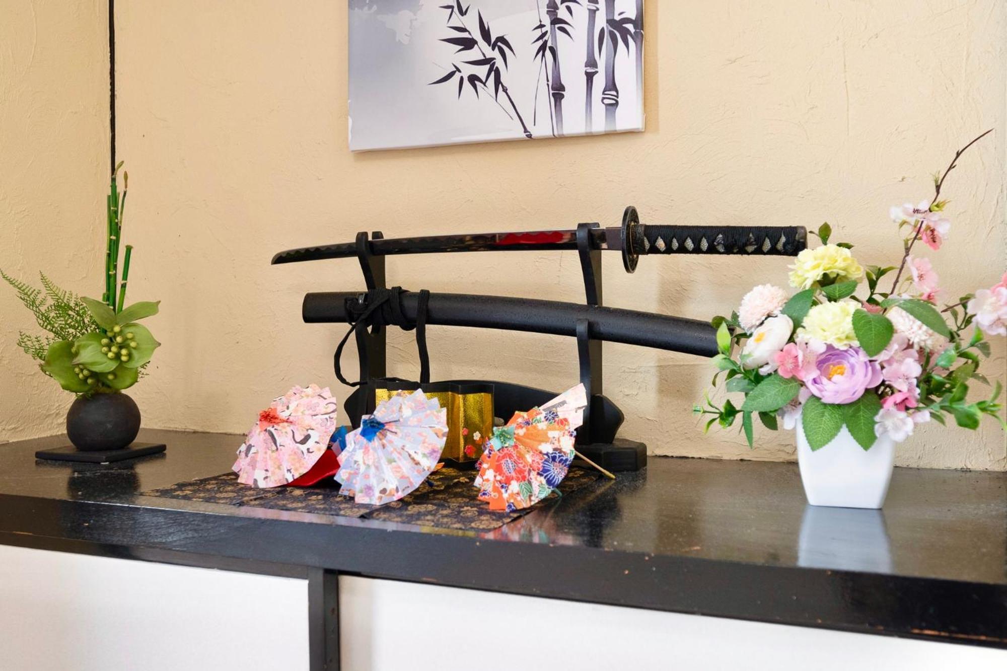 Kizuna 絆 - 5 Bedding In 2 Tatami Rooms, Max 11, 1 And A Half Bath Rooms, 30min To Usj, Kaiyukan Aquarium & Namba, 12min To Kyocera Dome, , Japanese Style Private House Apartment Osaka