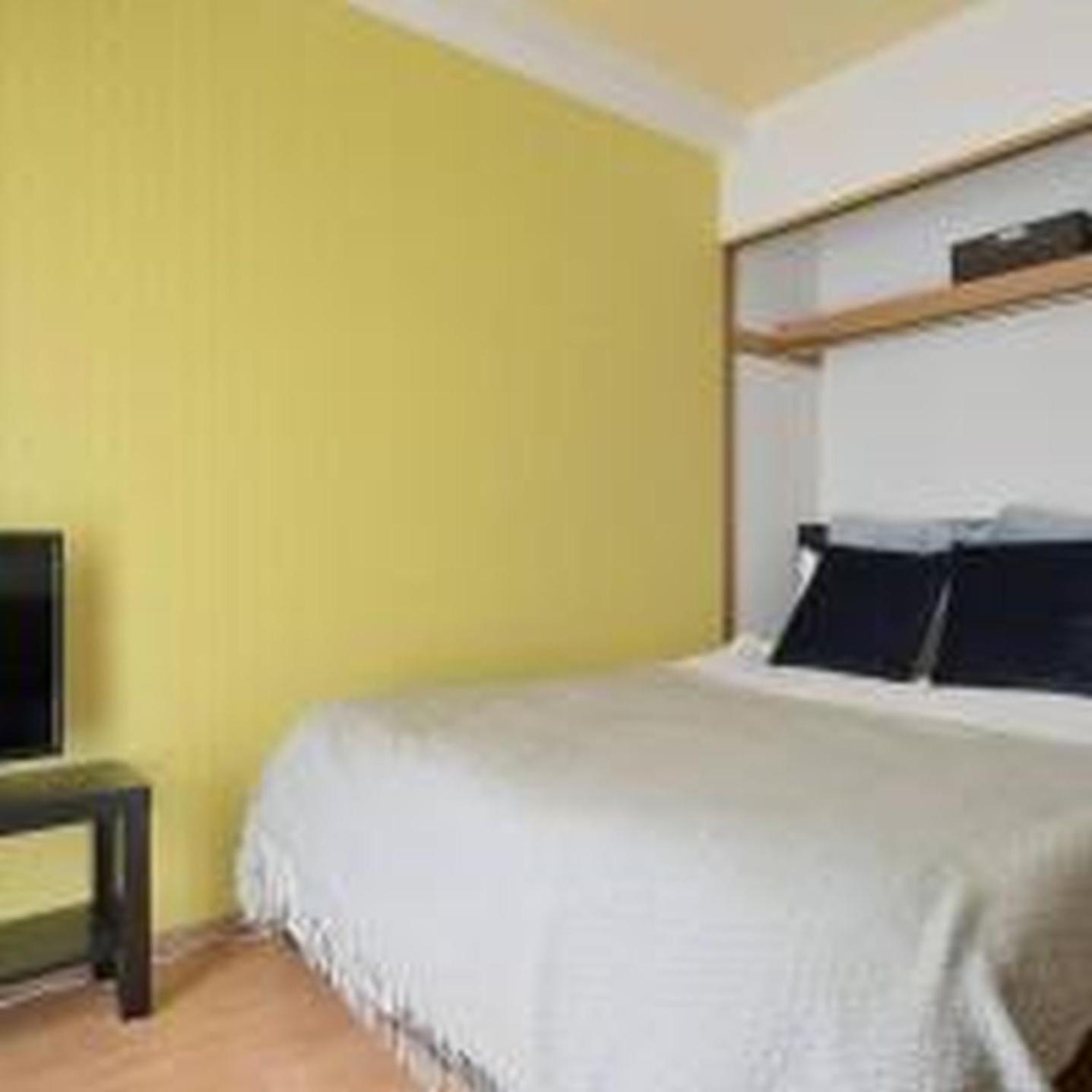コンフィデンスロン702 Apartment Osaka