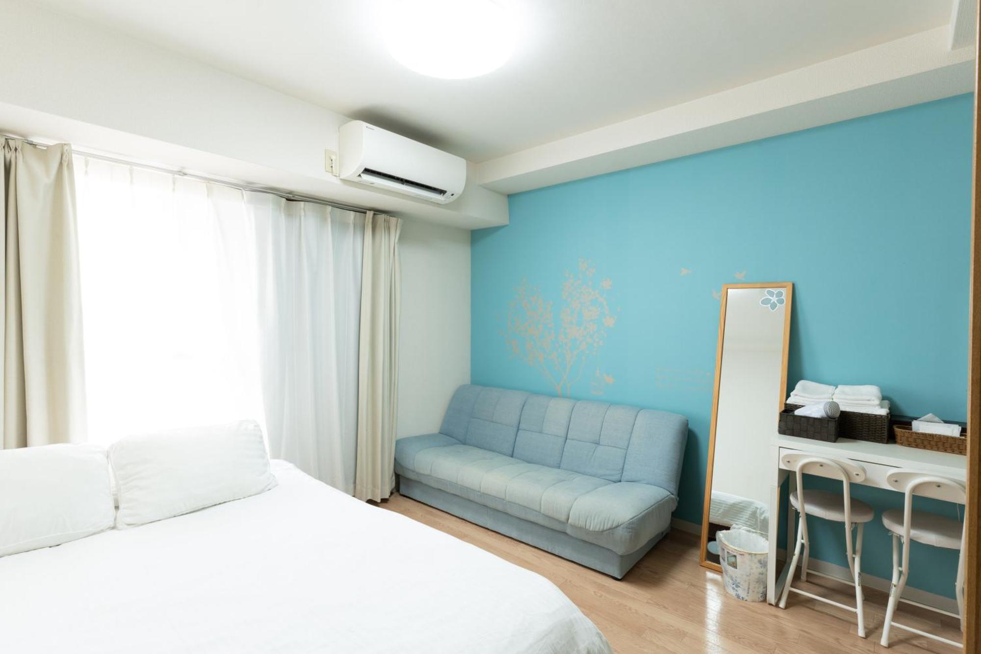 Apartment コンフィデンスロン204