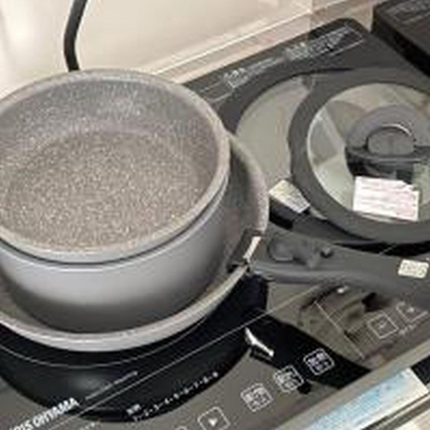 Apartamento ファースト南堀江501 *